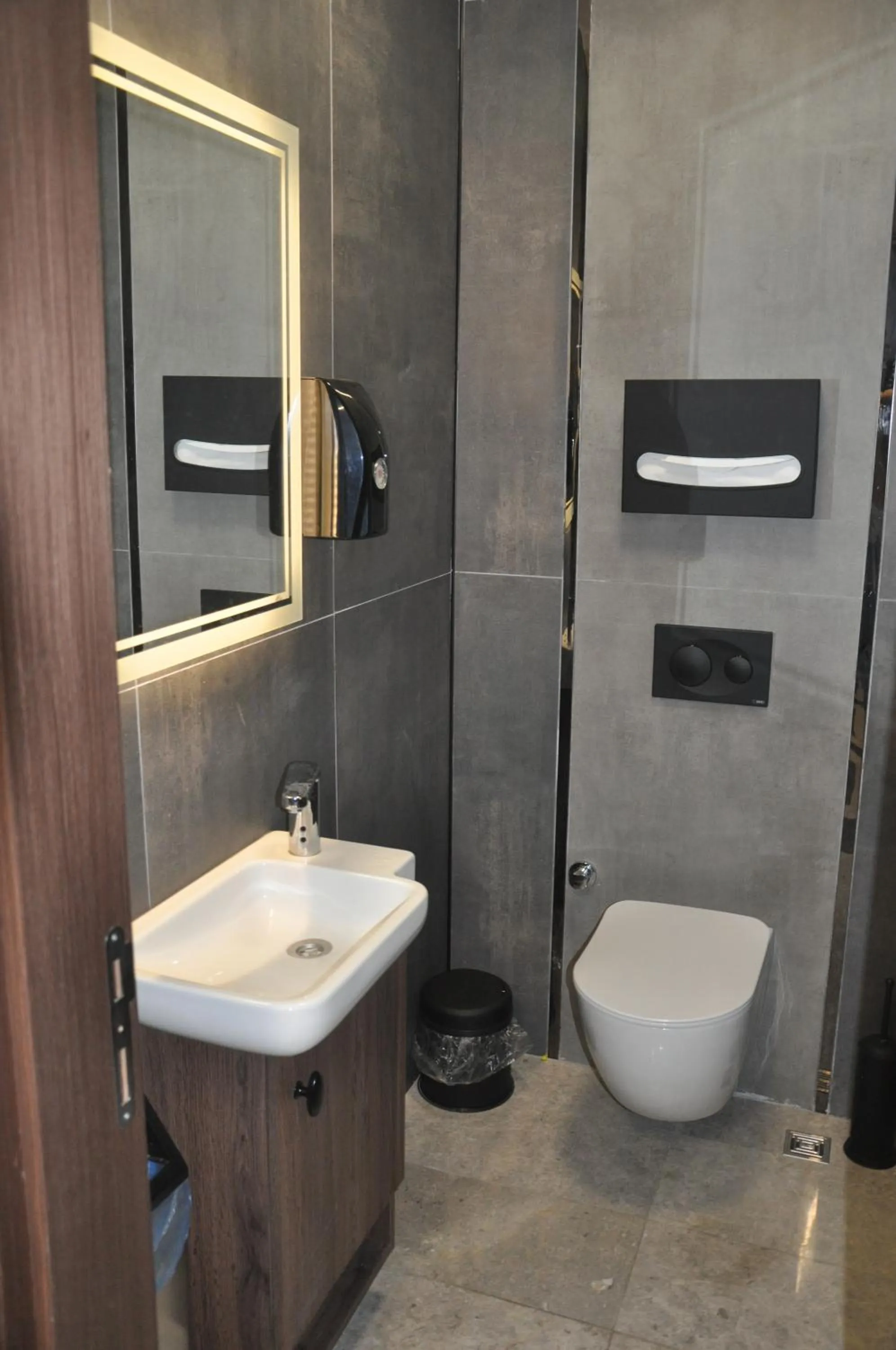 Bathroom in GOLAZ SUİT OTEL