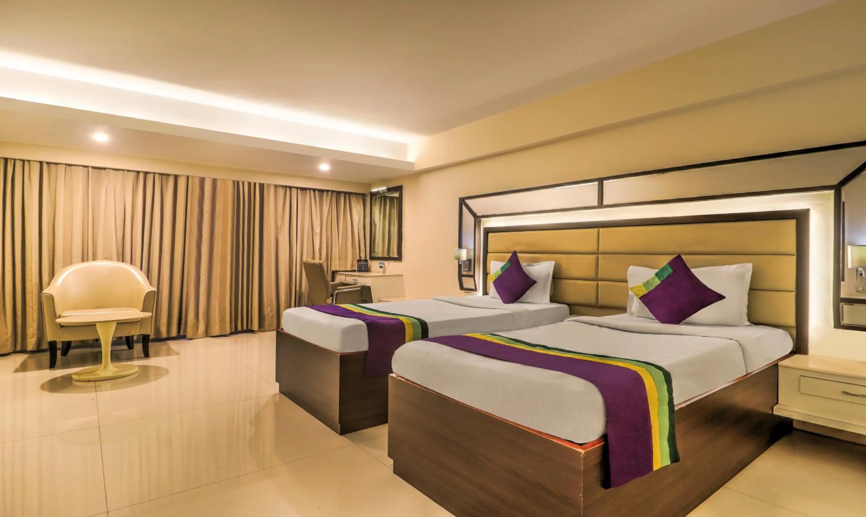 Bedroom, Bed in Treebo Premium Metropolis