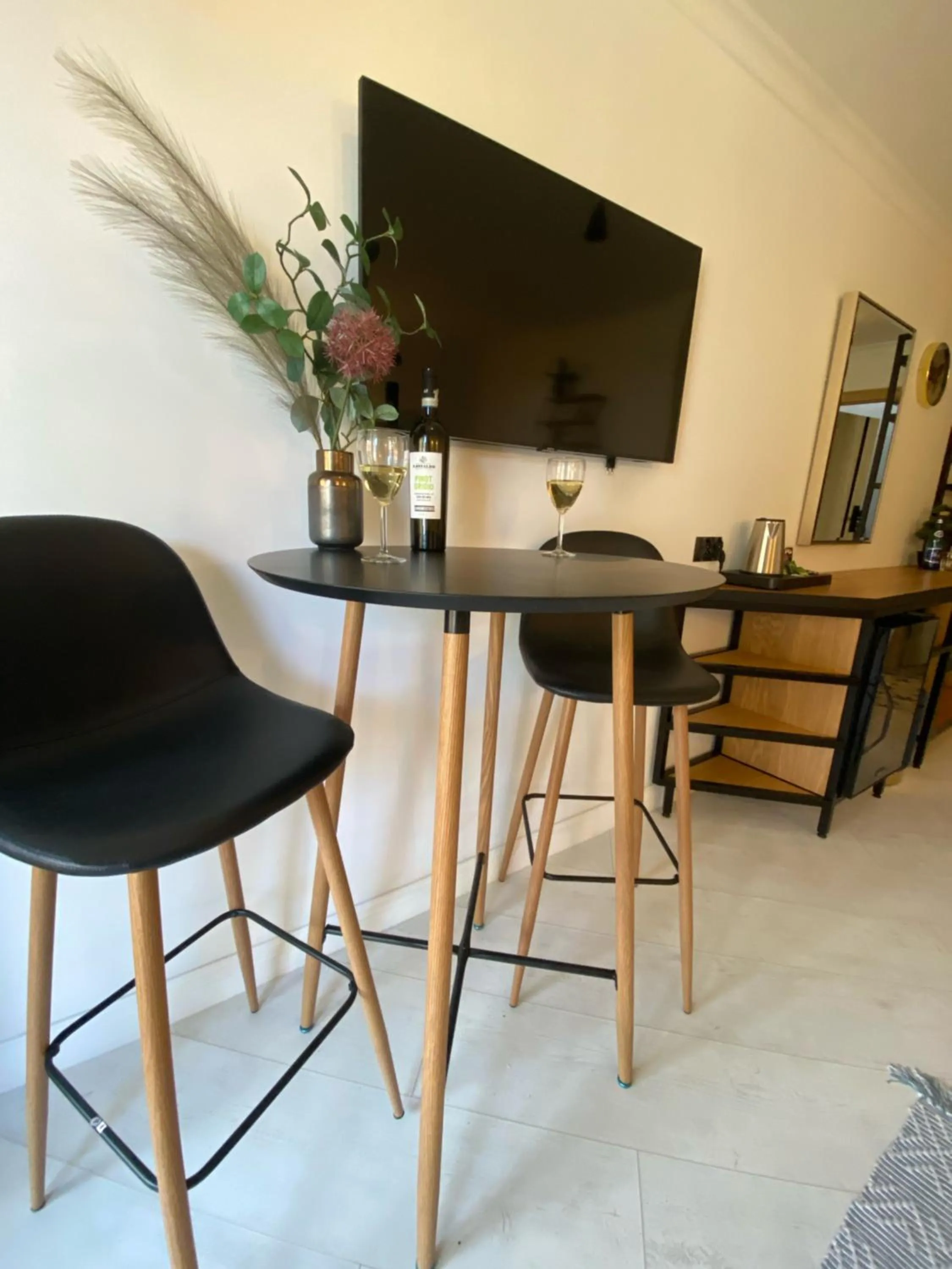 Dining area in Nova Apartamenty Rewa