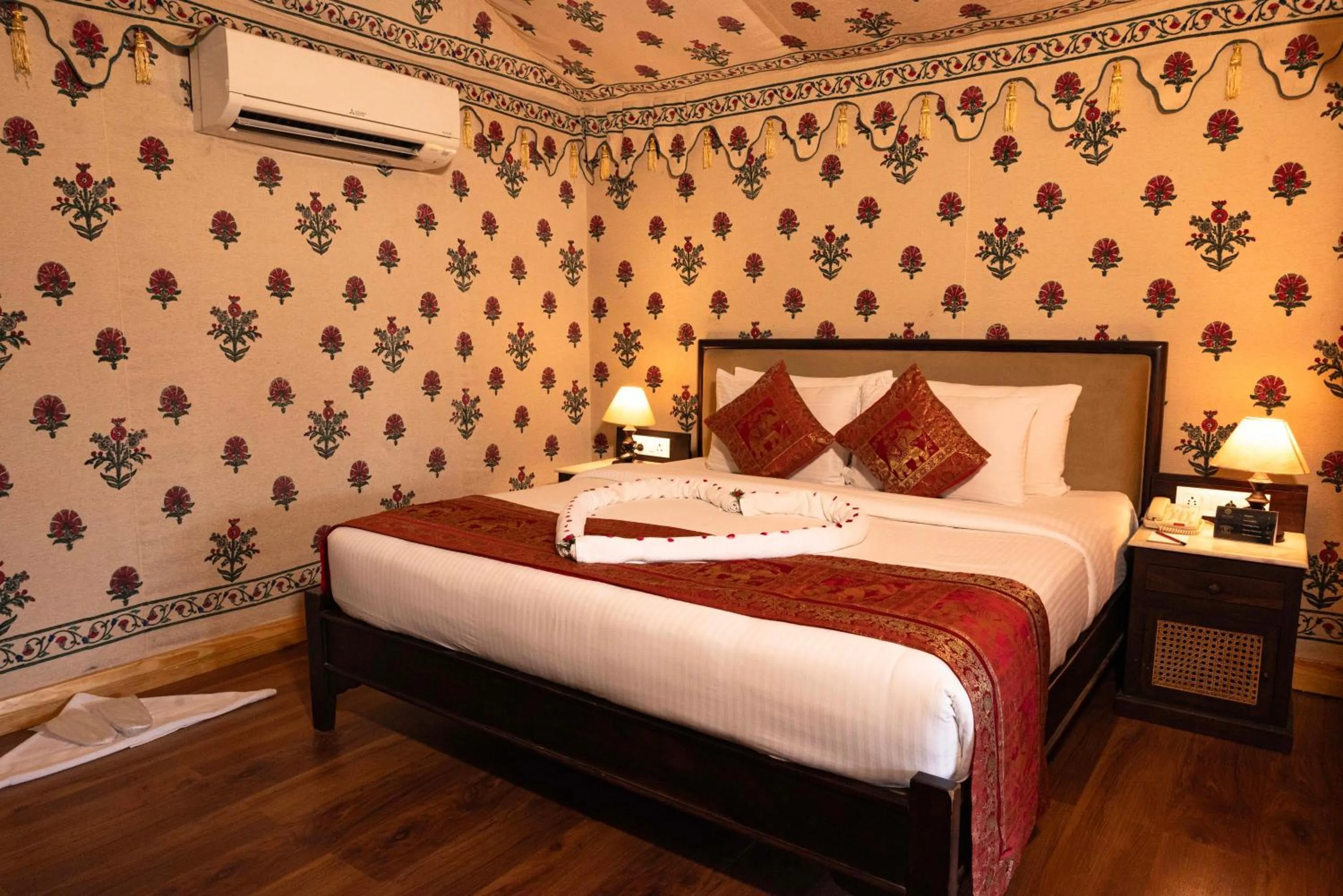 Bed in Om Vilas Benares, Varanasi