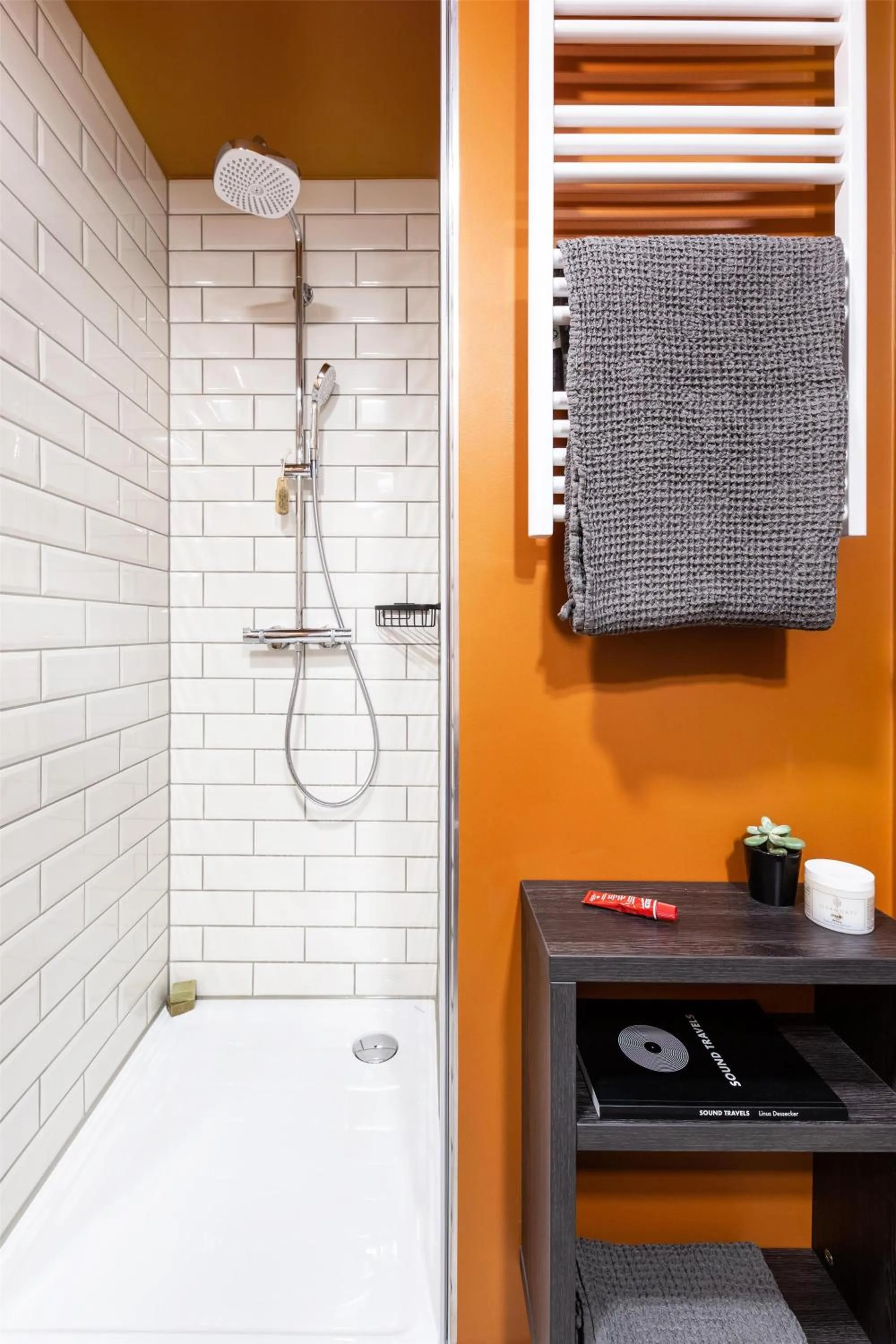 Bathroom in ipartment Darmstadt HOME by Best Western