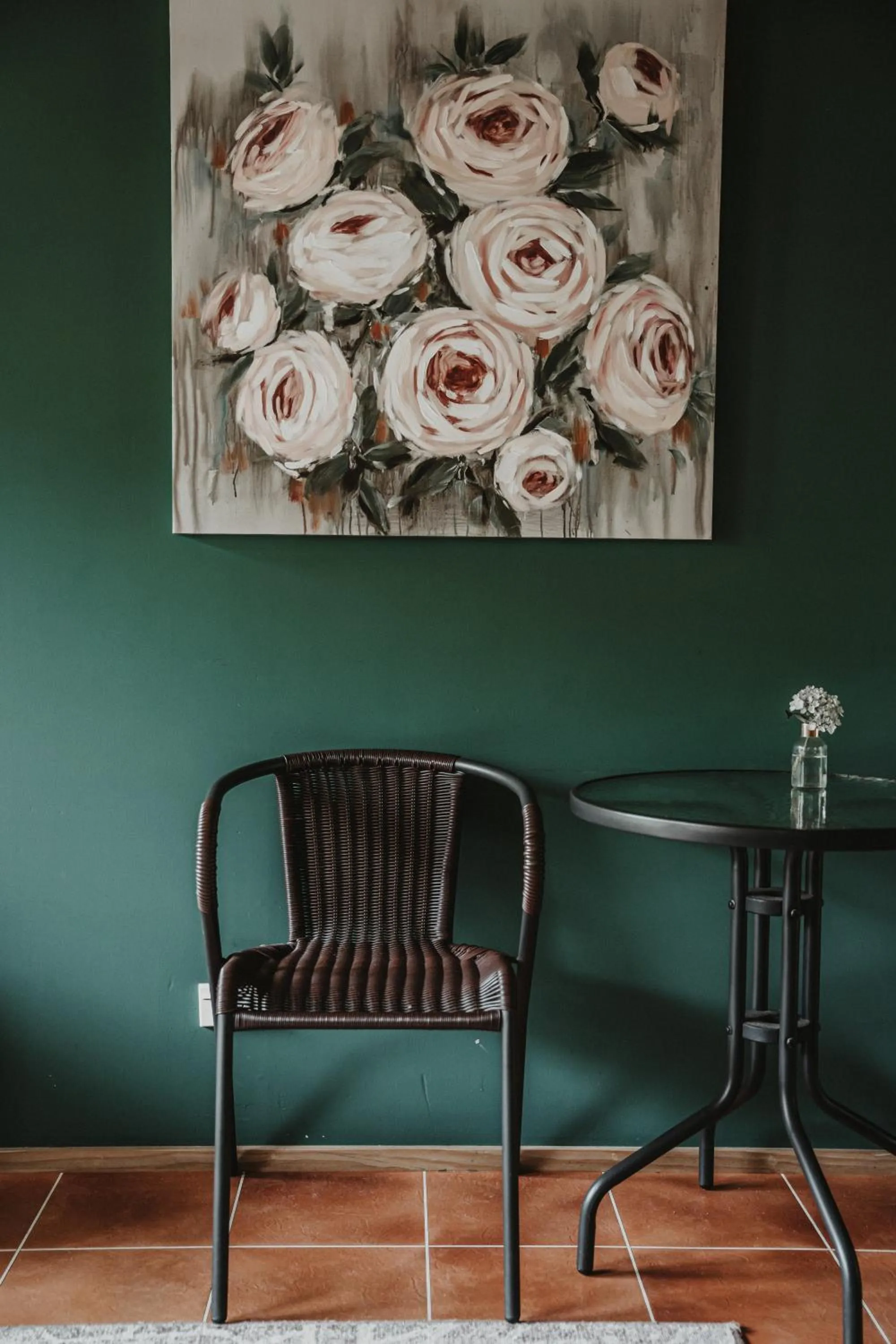 Dining area in Tatahi Lodge Beach Resort