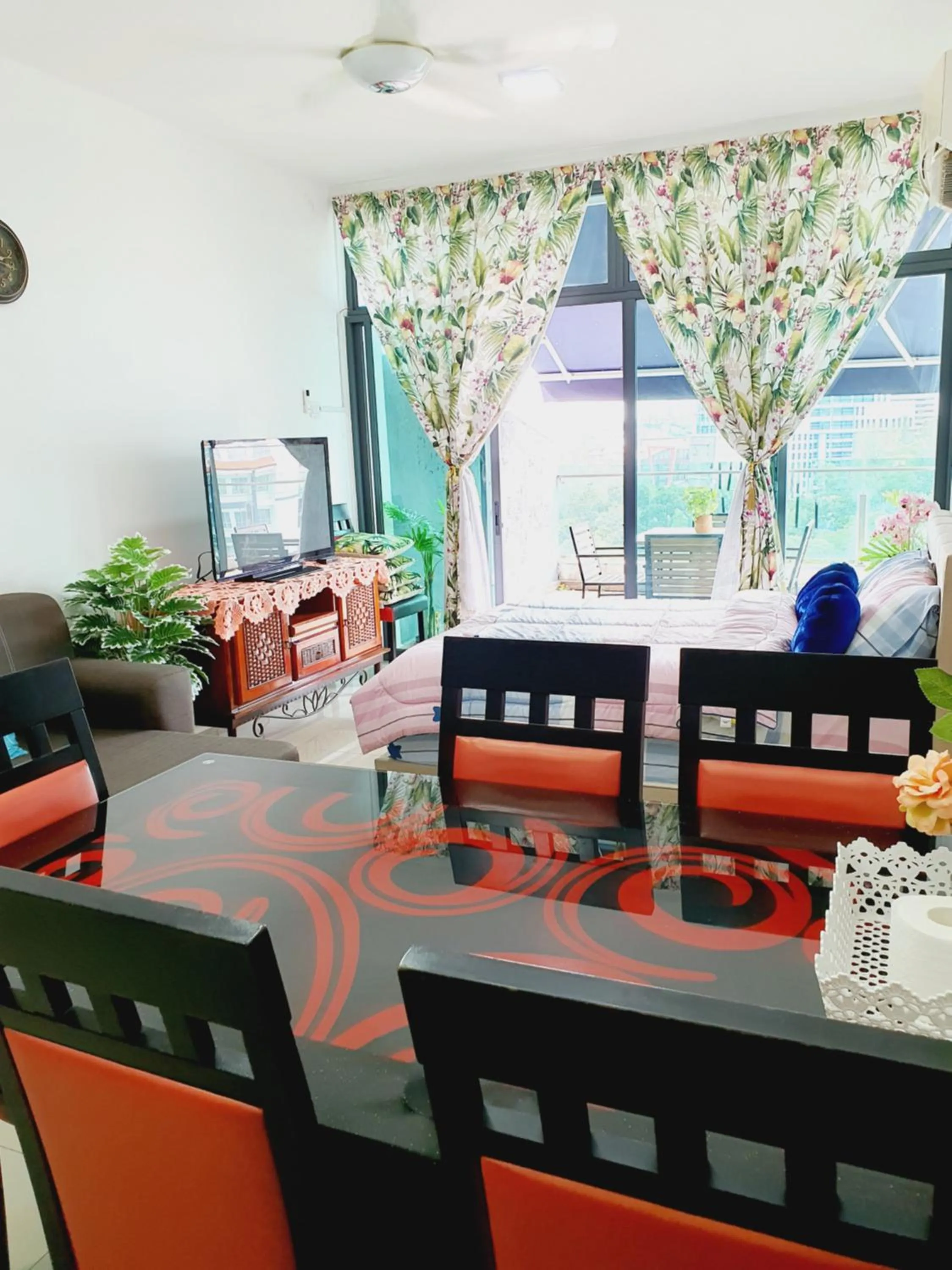 Vista Royal Homestay