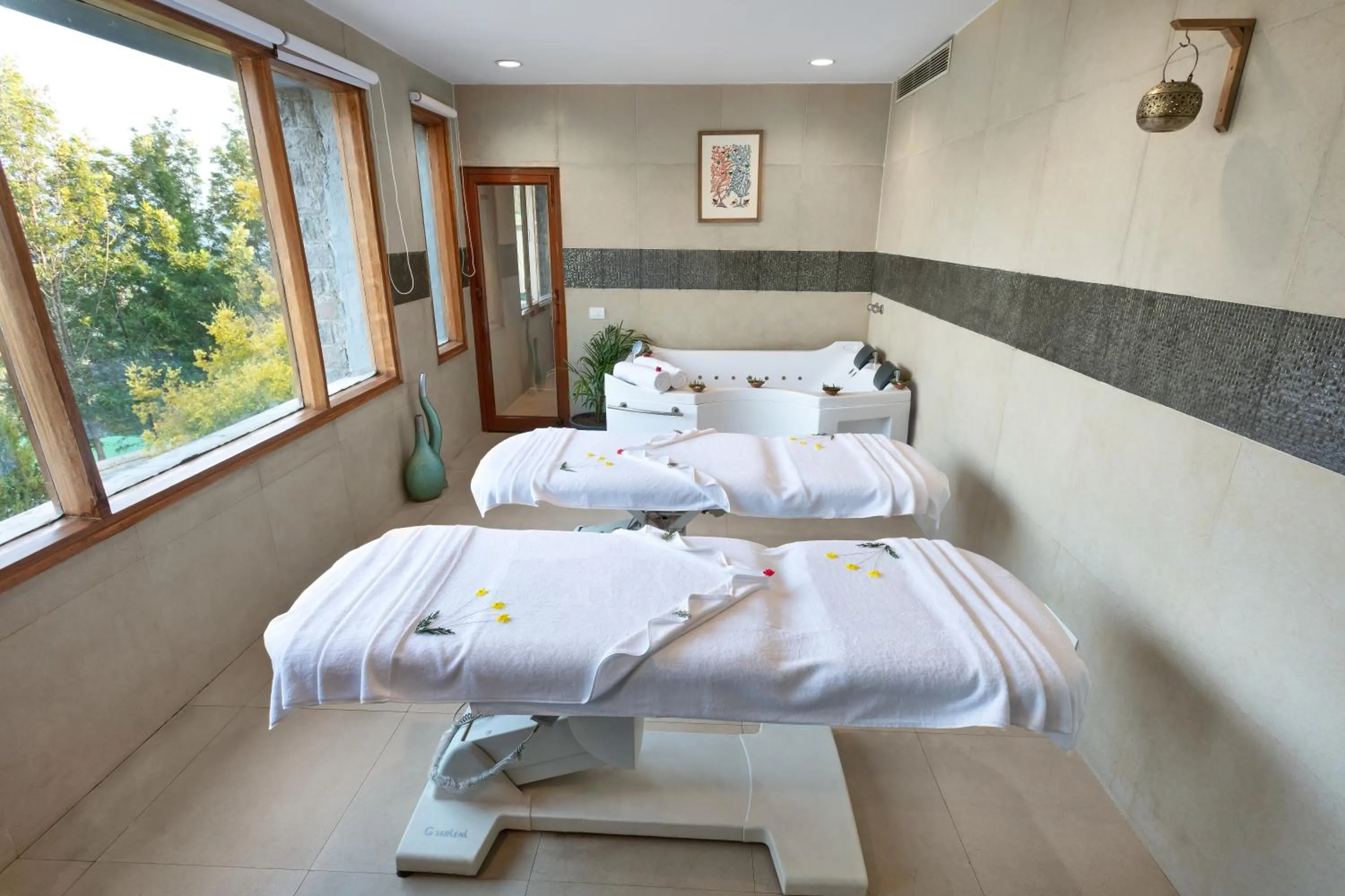 Massage, Bed in Suryavilas Luxury Resort & Spa