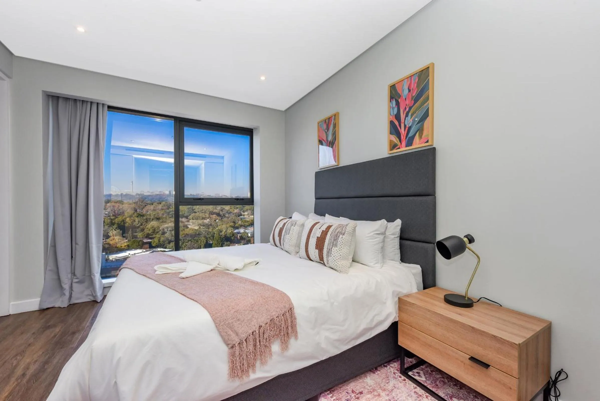 Bedroom, Bed in The Park Central Residence - WITH GENERATOR