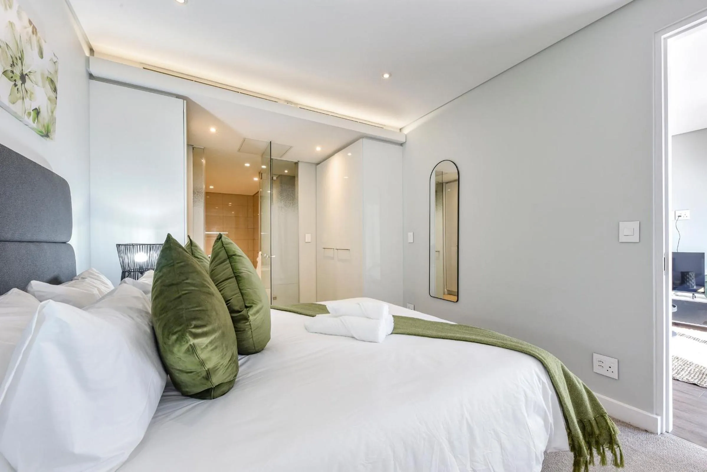 Bedroom, Bed in The Park Central Residence - WITH GENERATOR