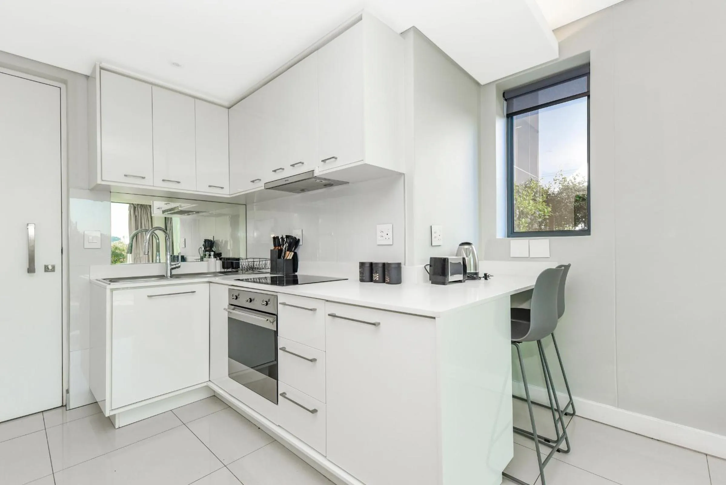 Kitchen or kitchenette in The Park Central Residence - WITH GENERATOR