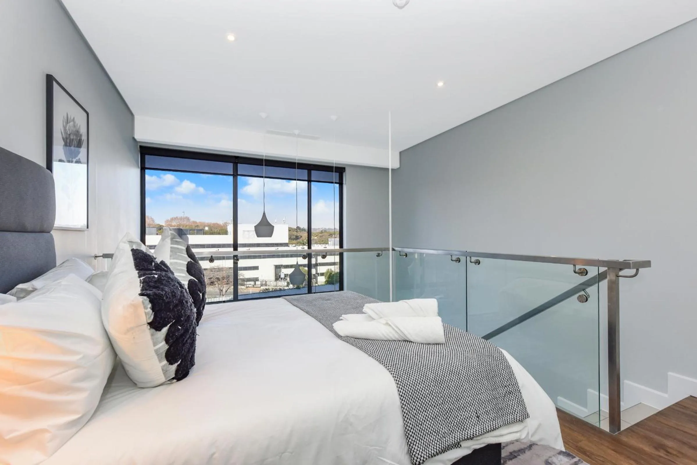 Bed in The Park Central Residence - WITH GENERATOR