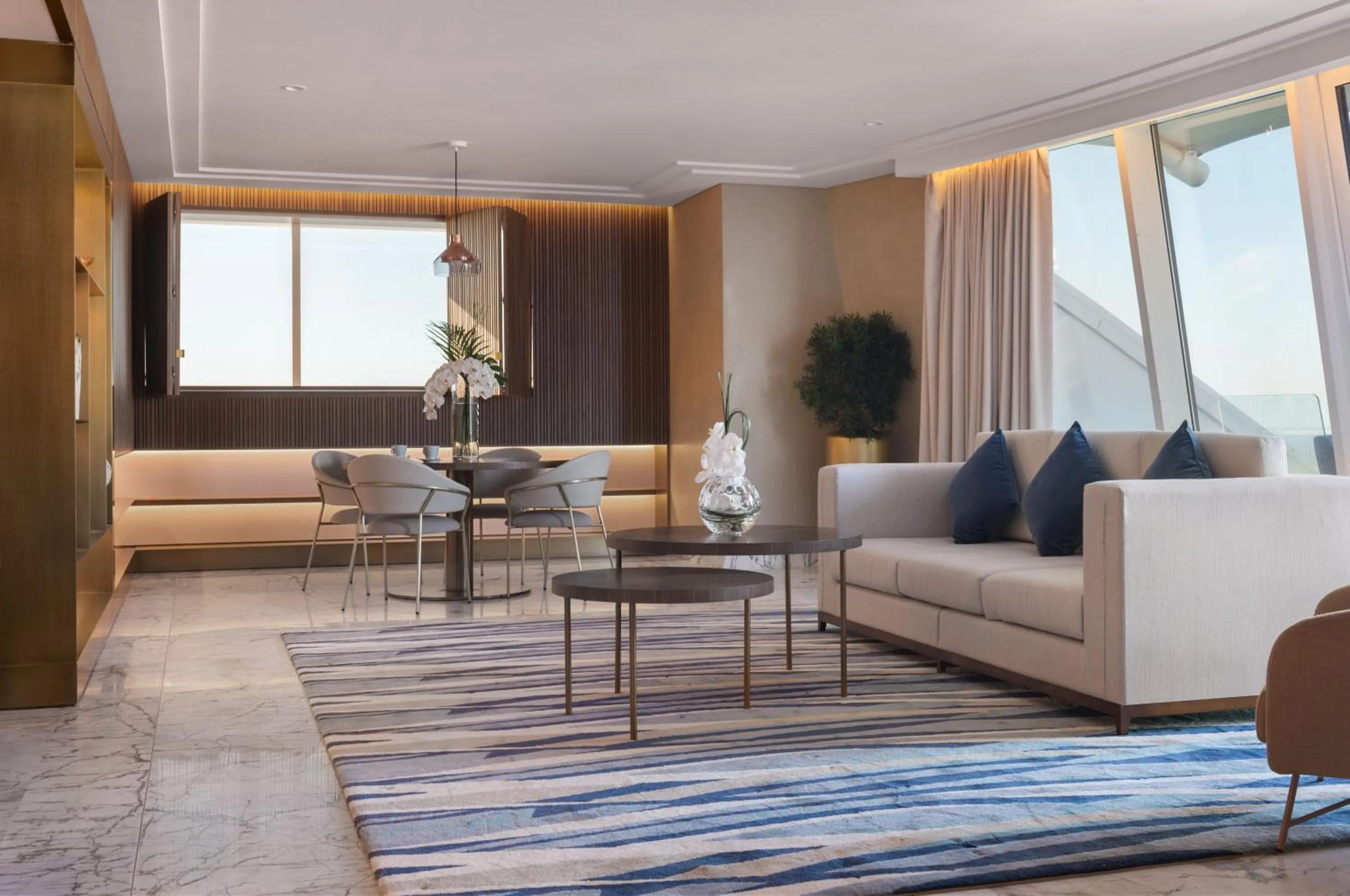 Living room in Jumeirah Beach Hotel Dubai