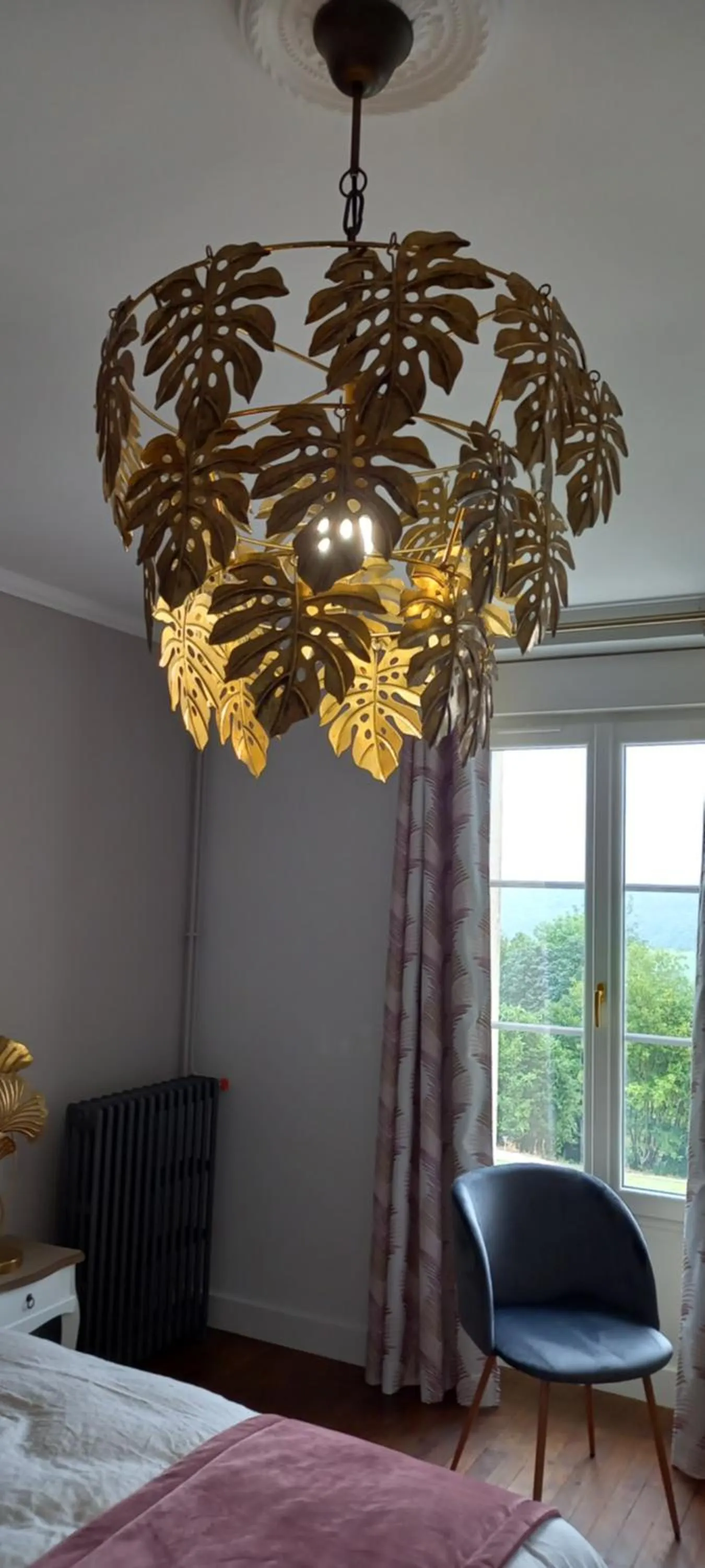 Decorative detail, Bed in Demeure de la Garenne