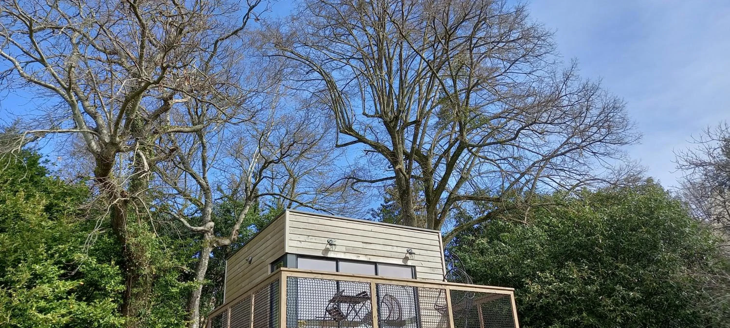 Property building in Demeure de la Garenne