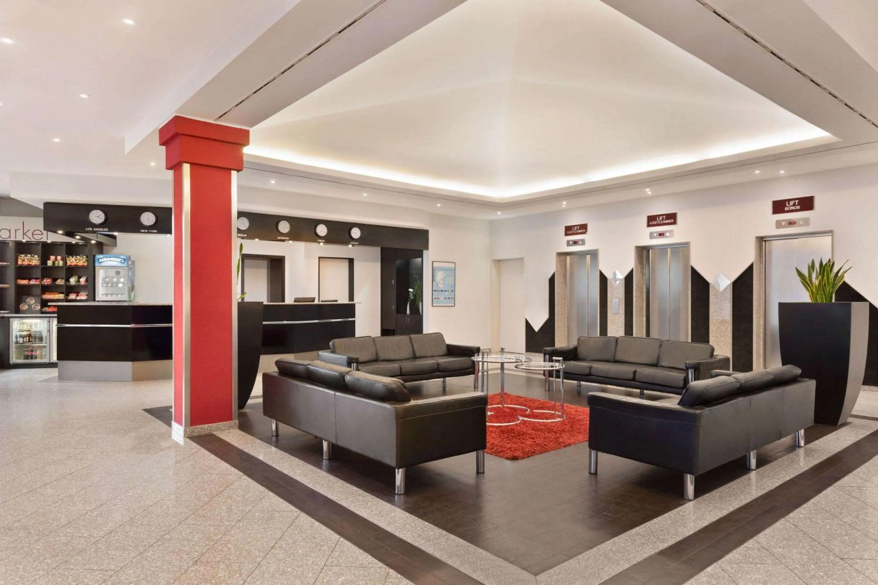 Lobby or reception in Ramada by Wyndham Bottrop City