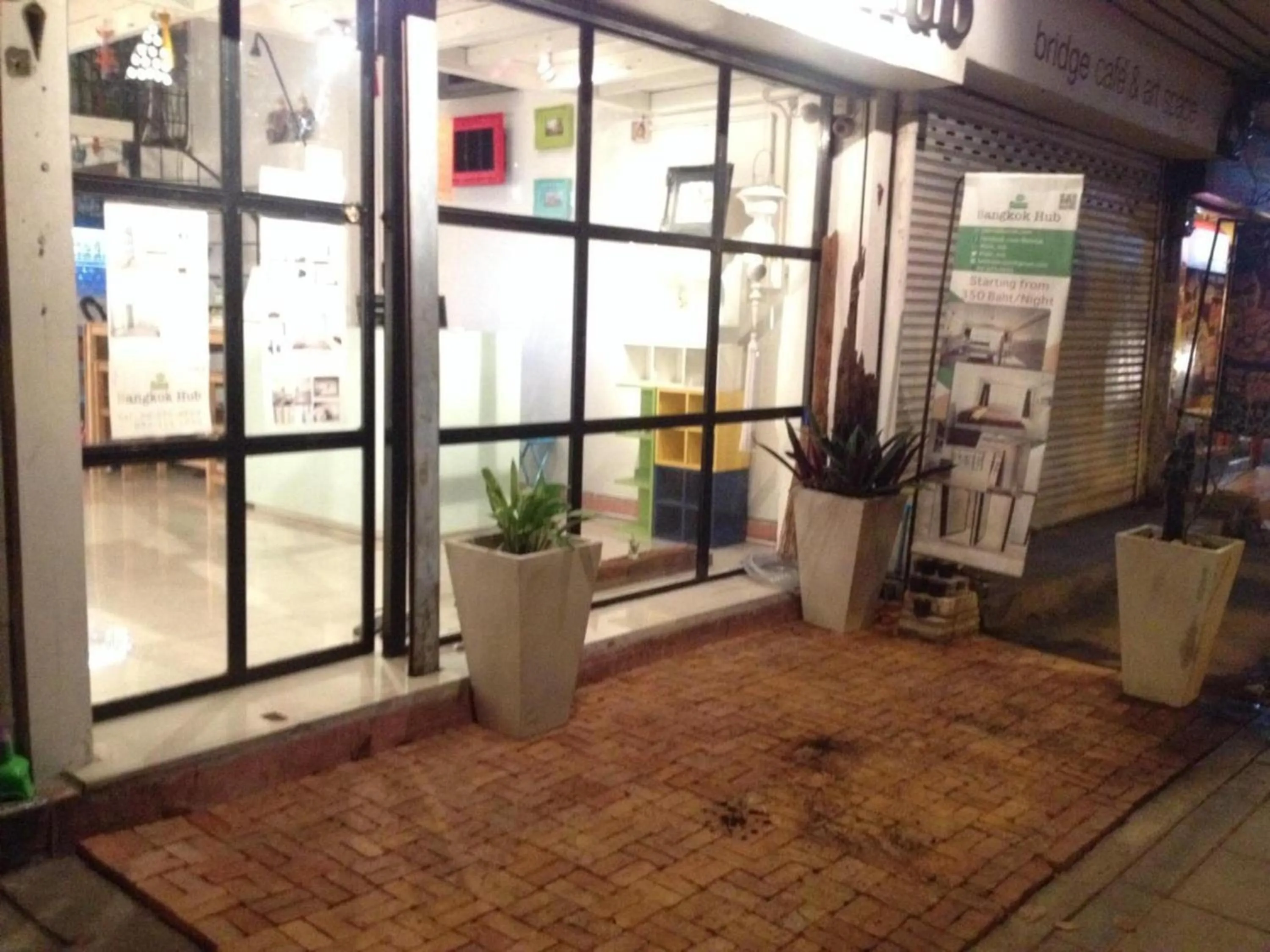 Neighbourhood in Bangkok Hub Hostel