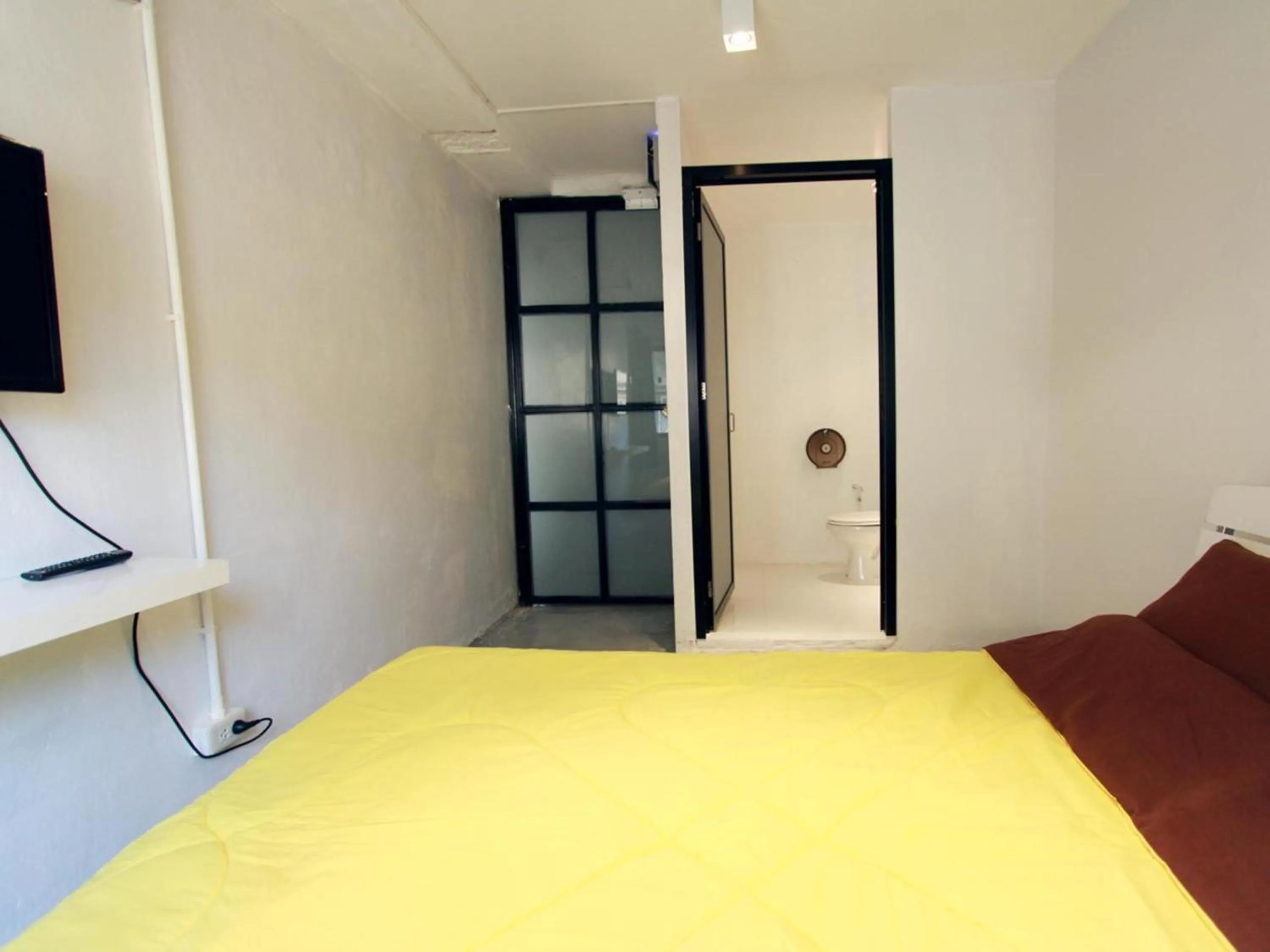 Bedroom, Bed in Bangkok Hub Hostel