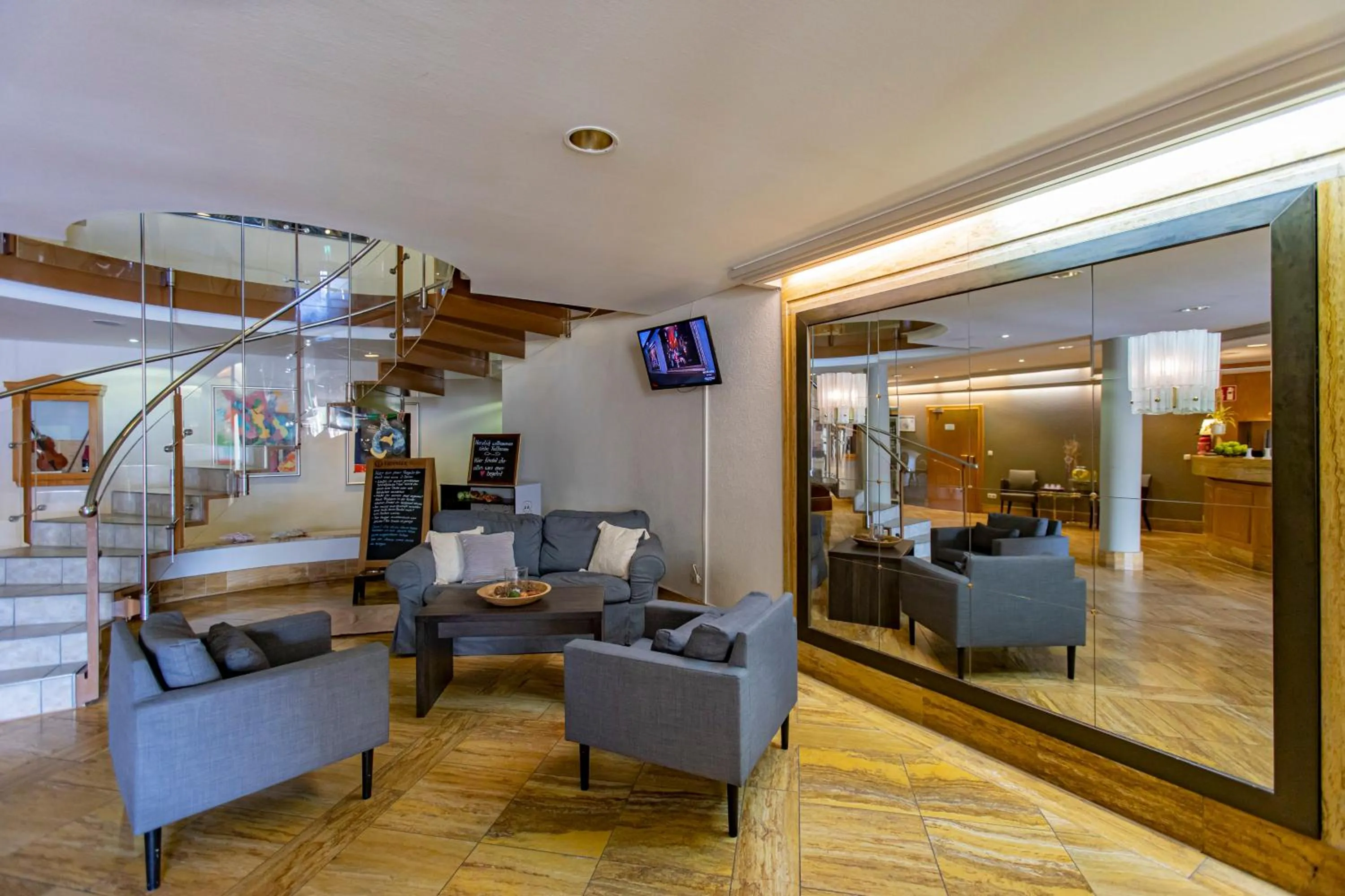 Lobby or reception in Hotel Pelikan