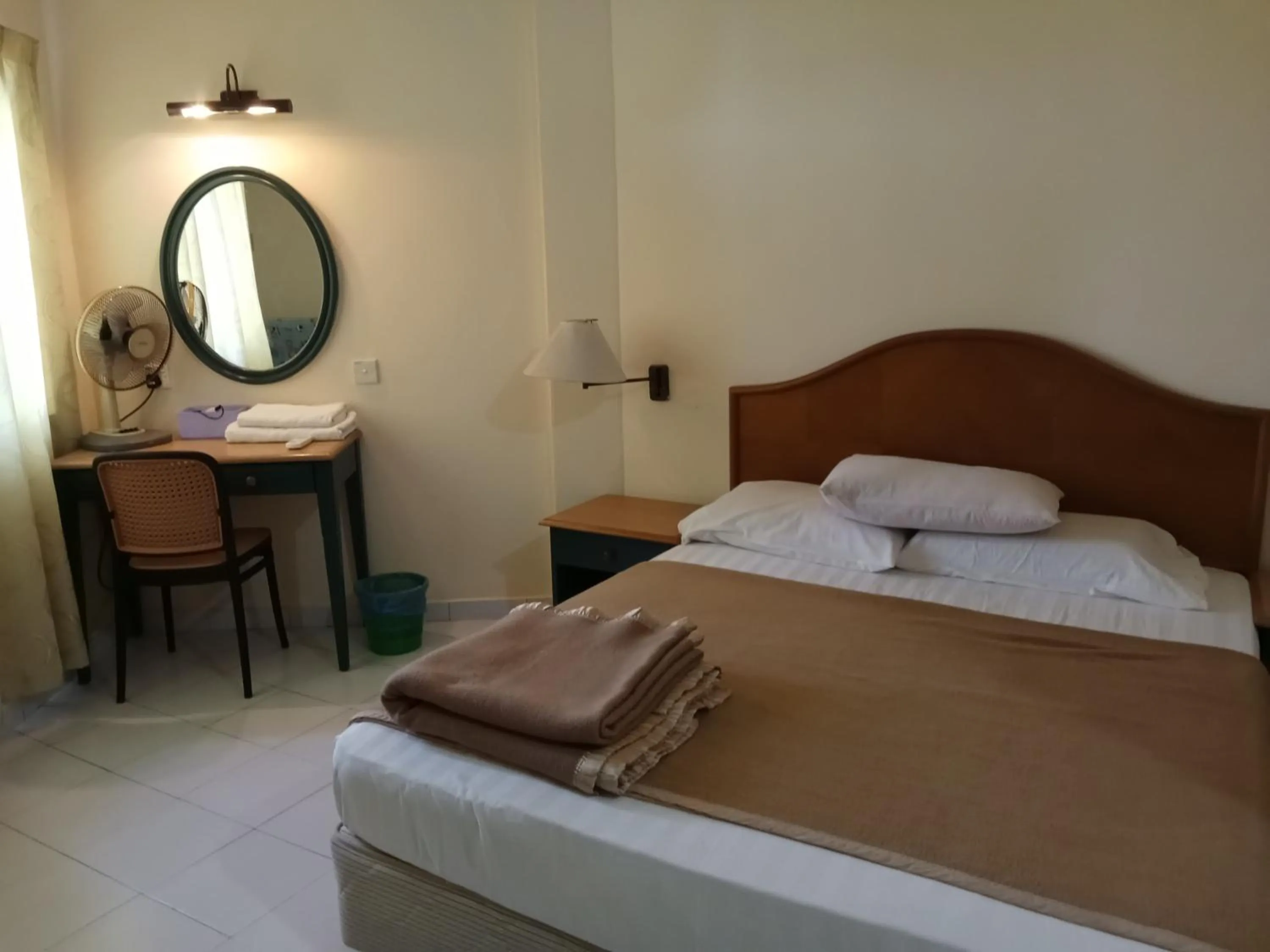 Bedroom, Bed in Seri Bulan Condo