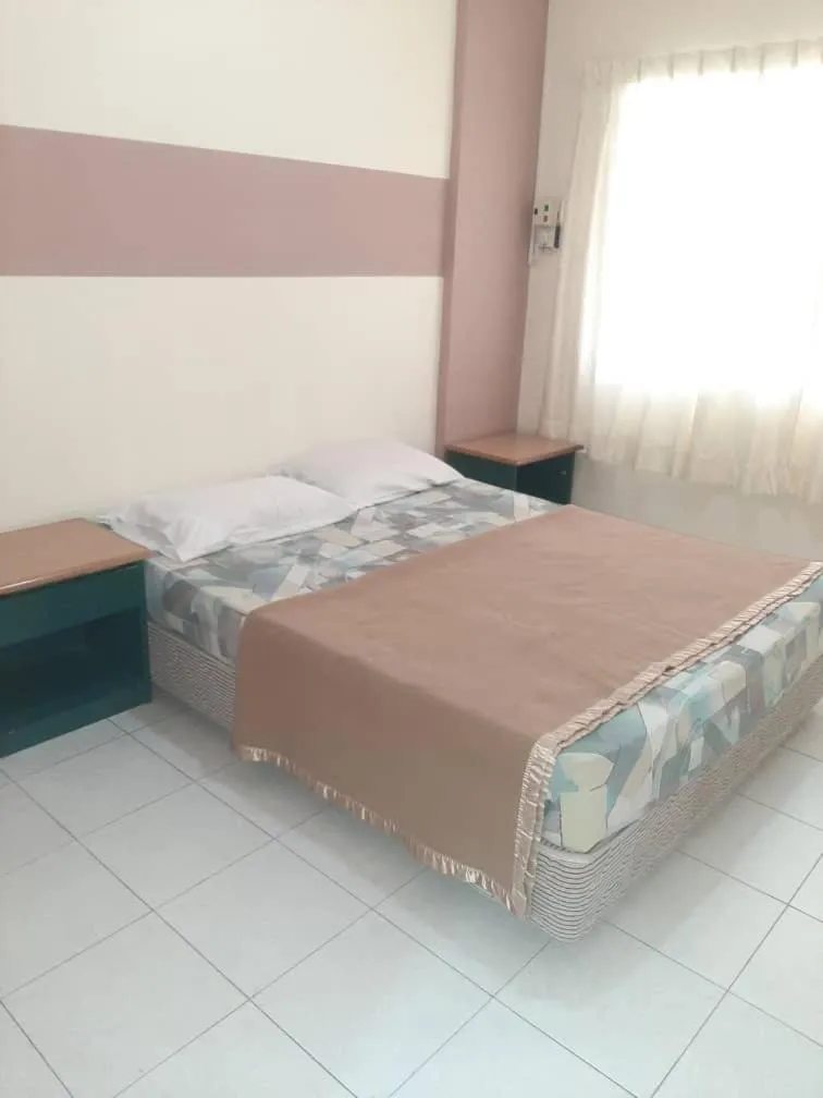 Bedroom, Bed in Seri Bulan Condo