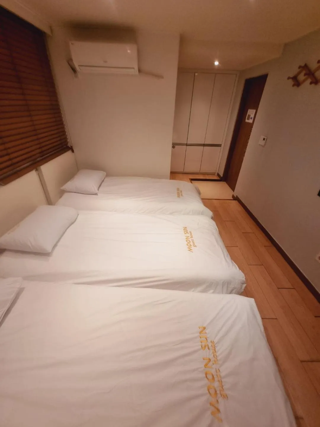 Photo of the whole room, Bed in Moon Sun Guesthouse