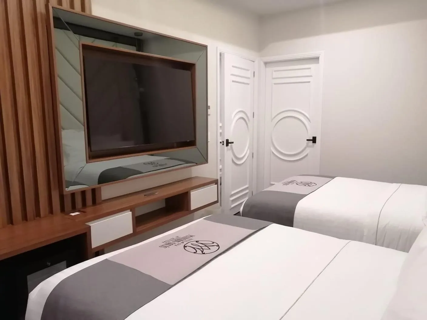 Bedroom, Bed in HOTEL & SPA MANSION SOLIS by HOTSSON