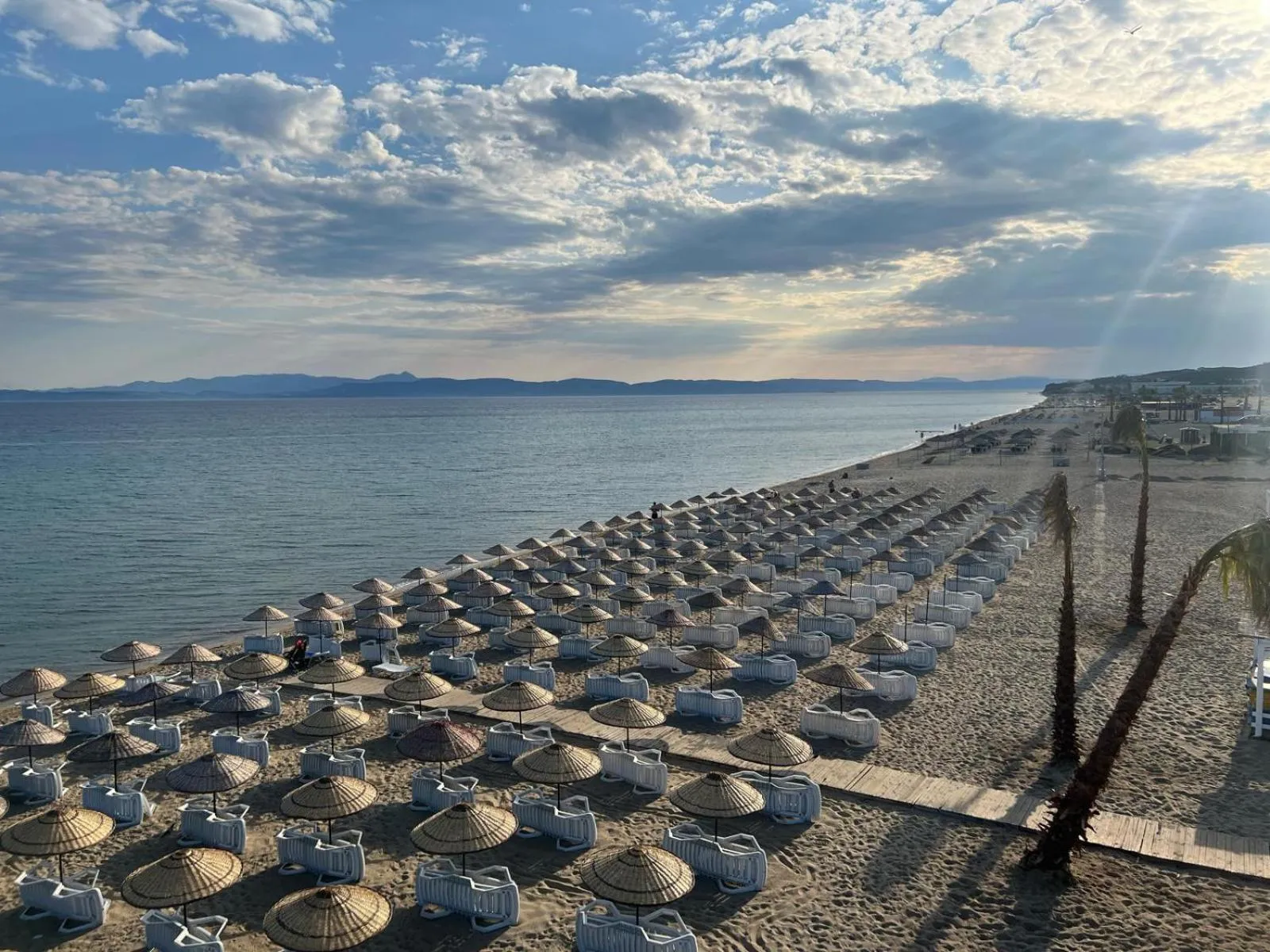 Beach in Yade Apart Pension