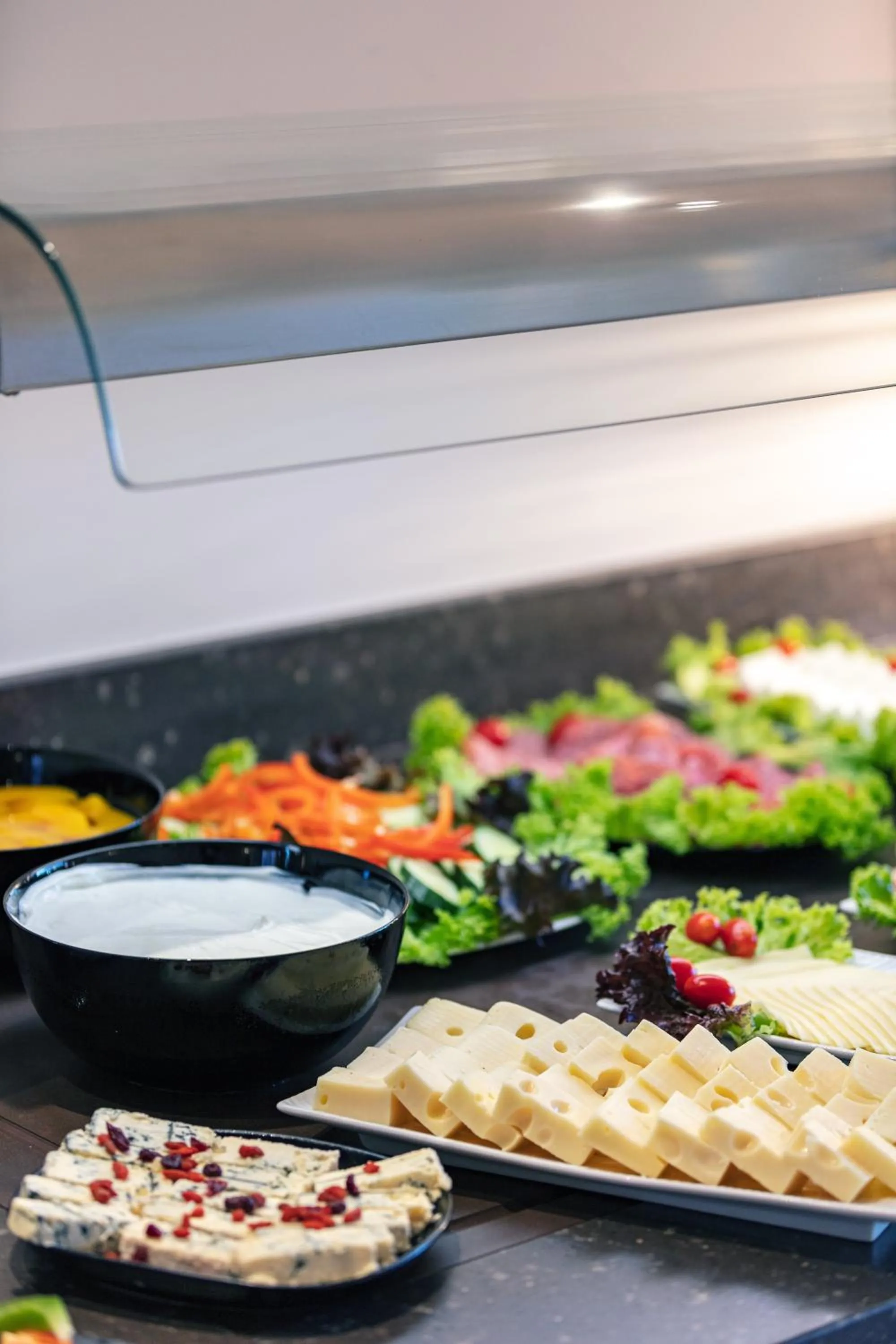 Buffet breakfast in Domenica Apartments