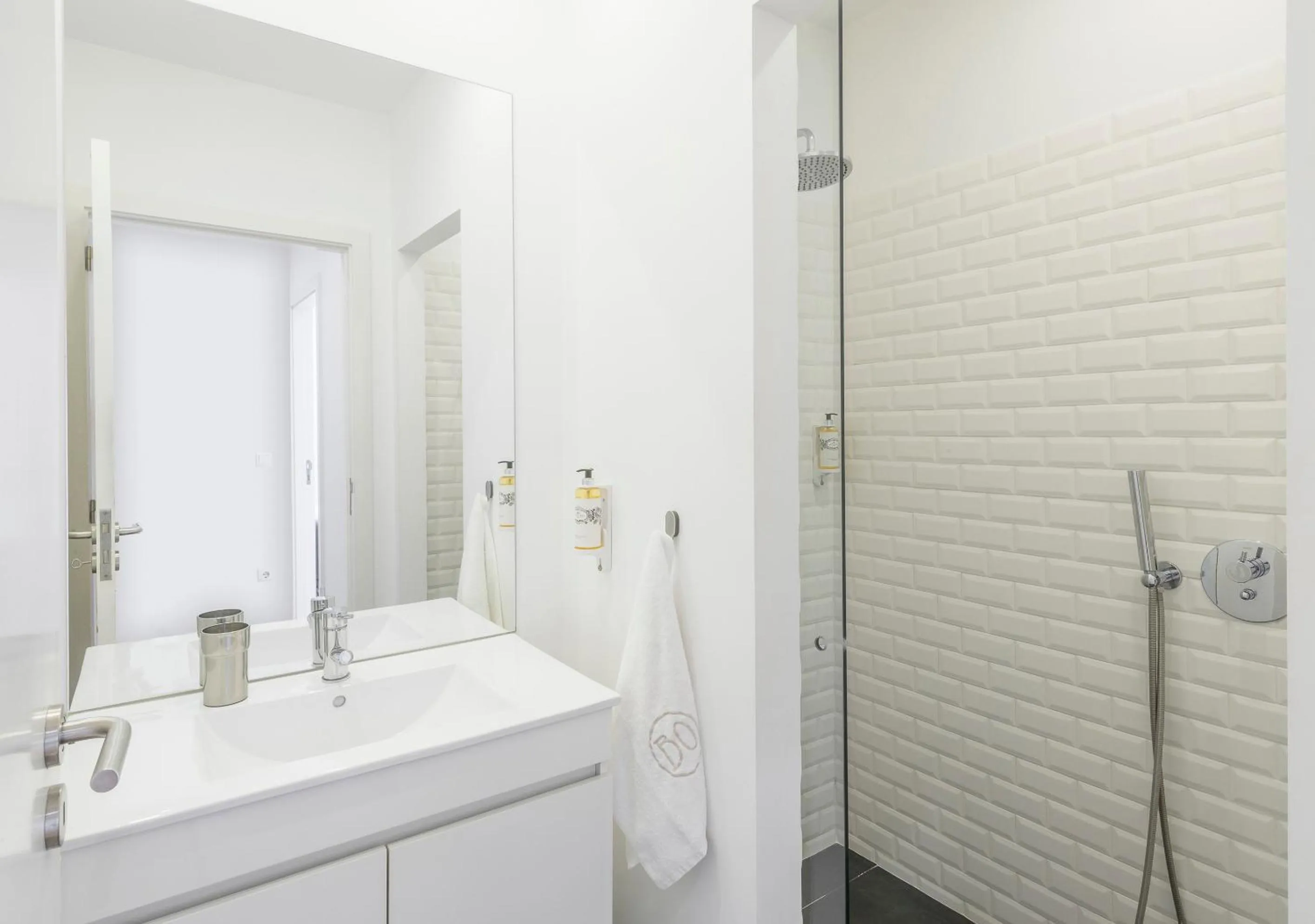 Bathroom in Oporto Comfort Dom Hugo - Historic Apartments