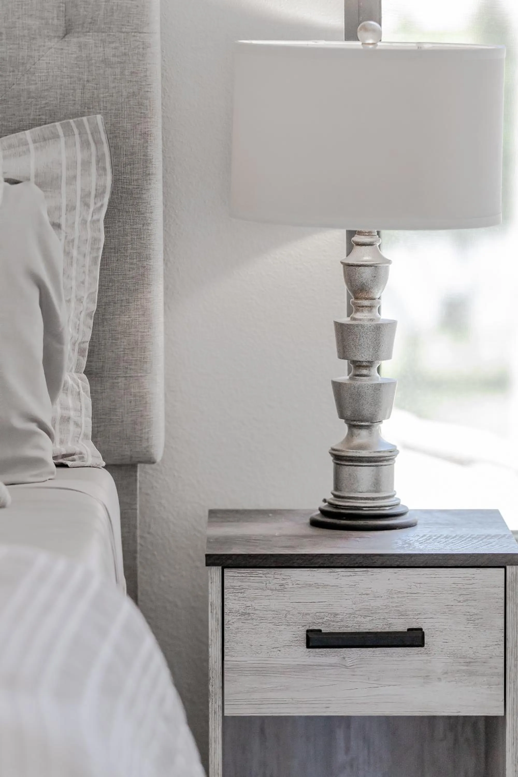 Bed in PRESIDENTIAL SUITE MOUNTAIN/LAKE VIEWS w/HEATED POOLS- PGA WEST