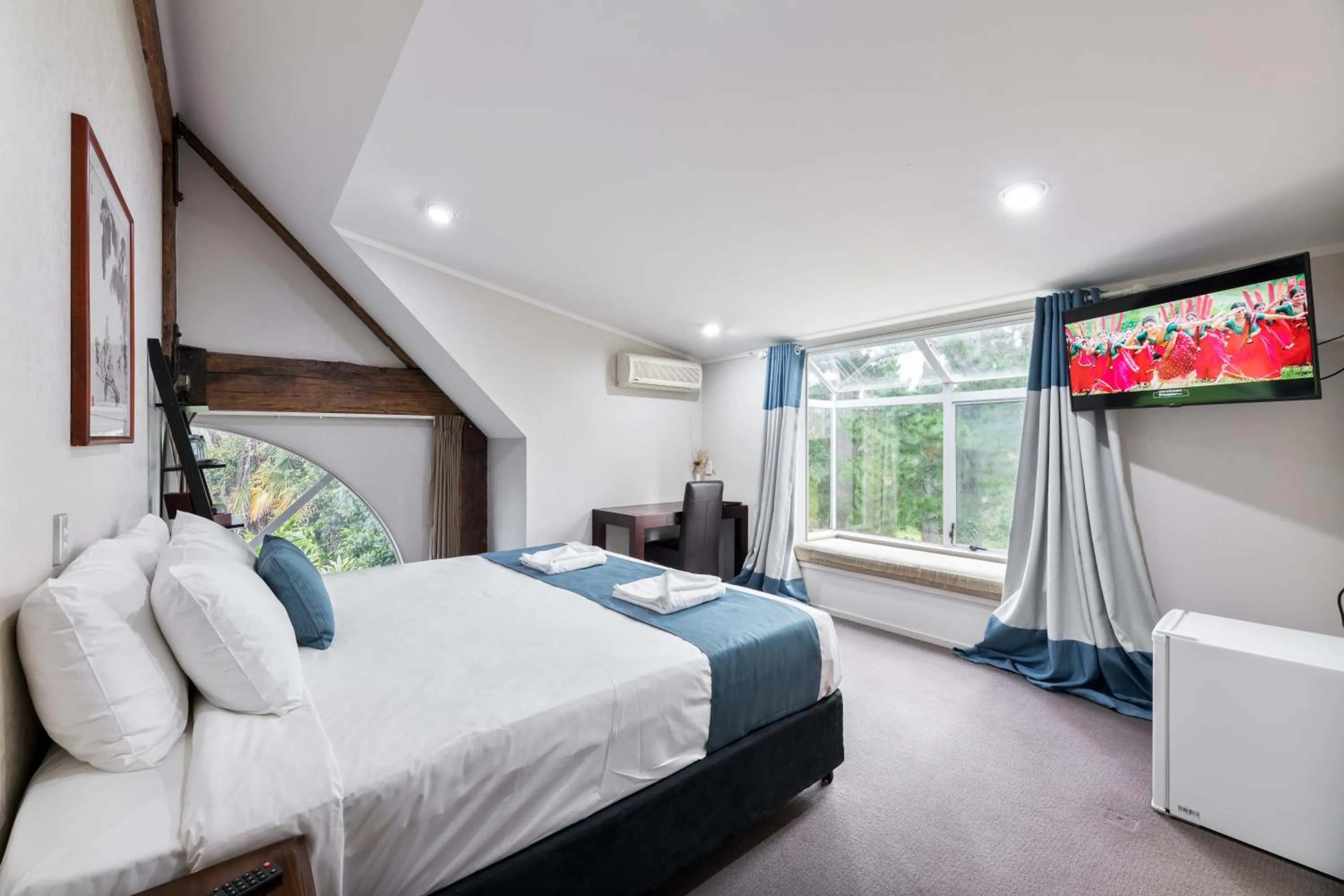 Bed in Northridge Golf Resort