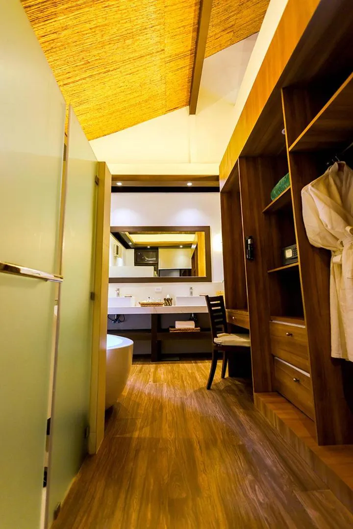 Shower, Bed in Lihim Resorts