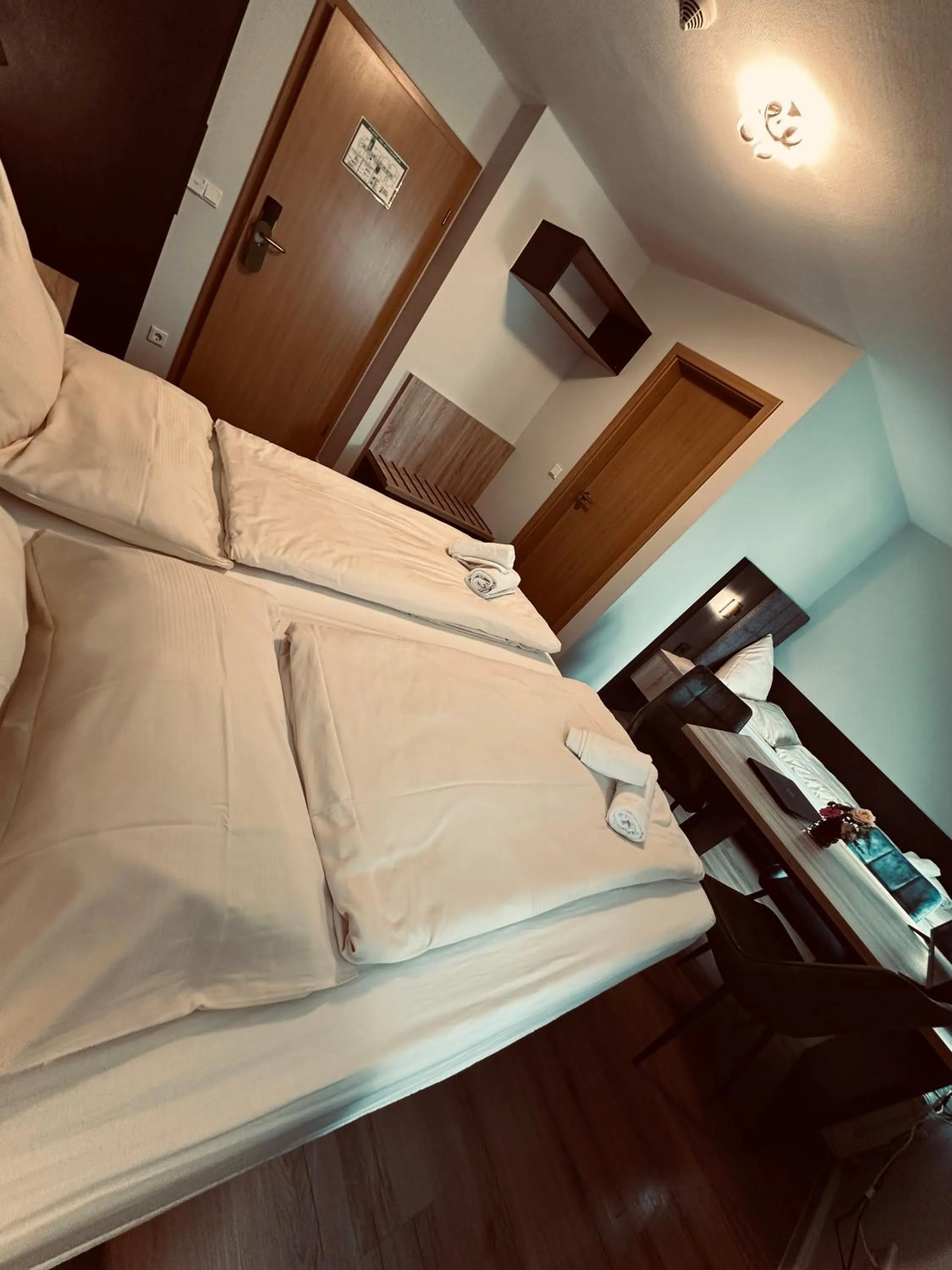 Bed in Hotel Stadt Emmerich