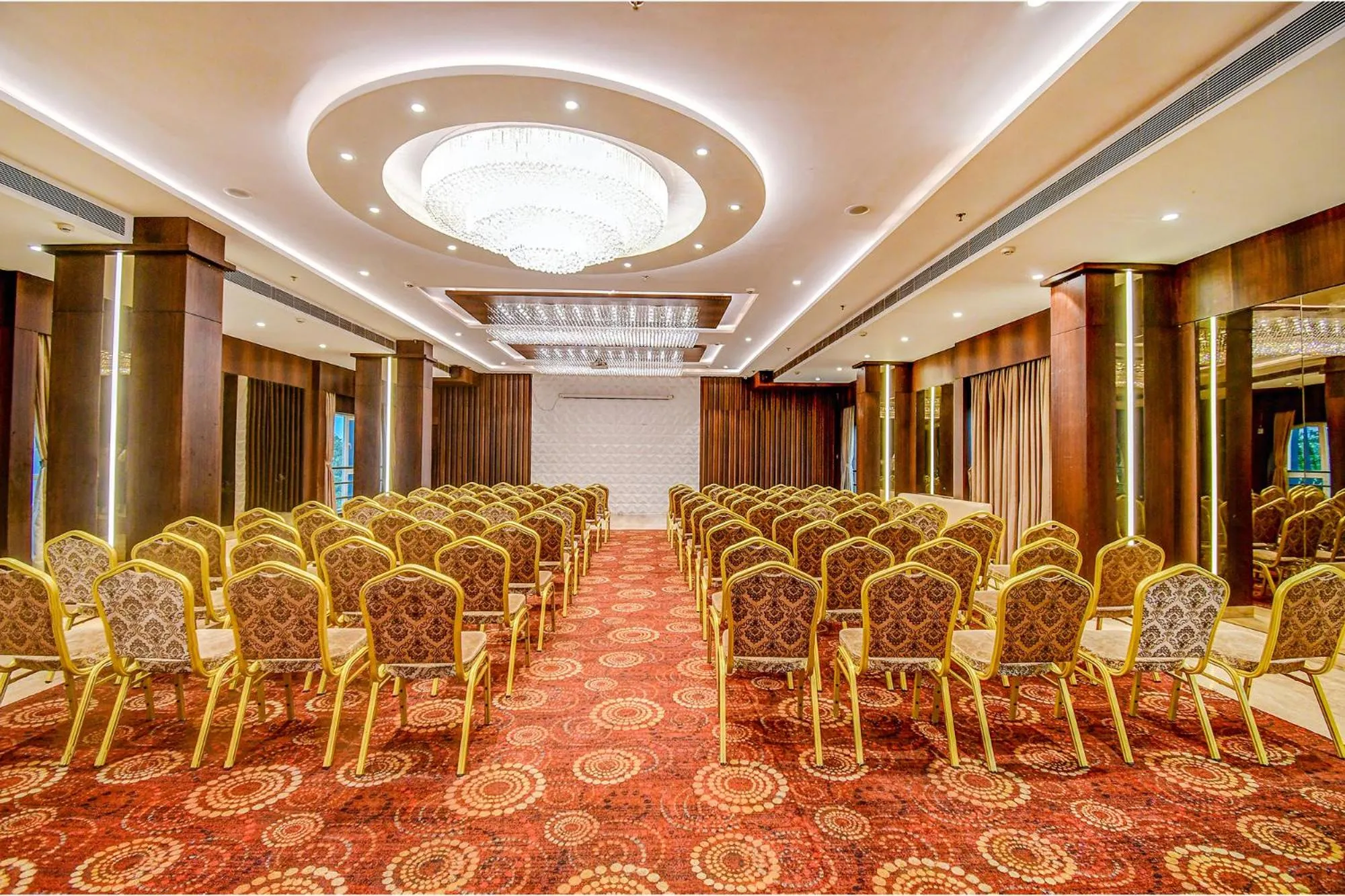 Banquet/Function facilities in FabHotel Prime Kzar Corporate Budget Stay Near Park Street