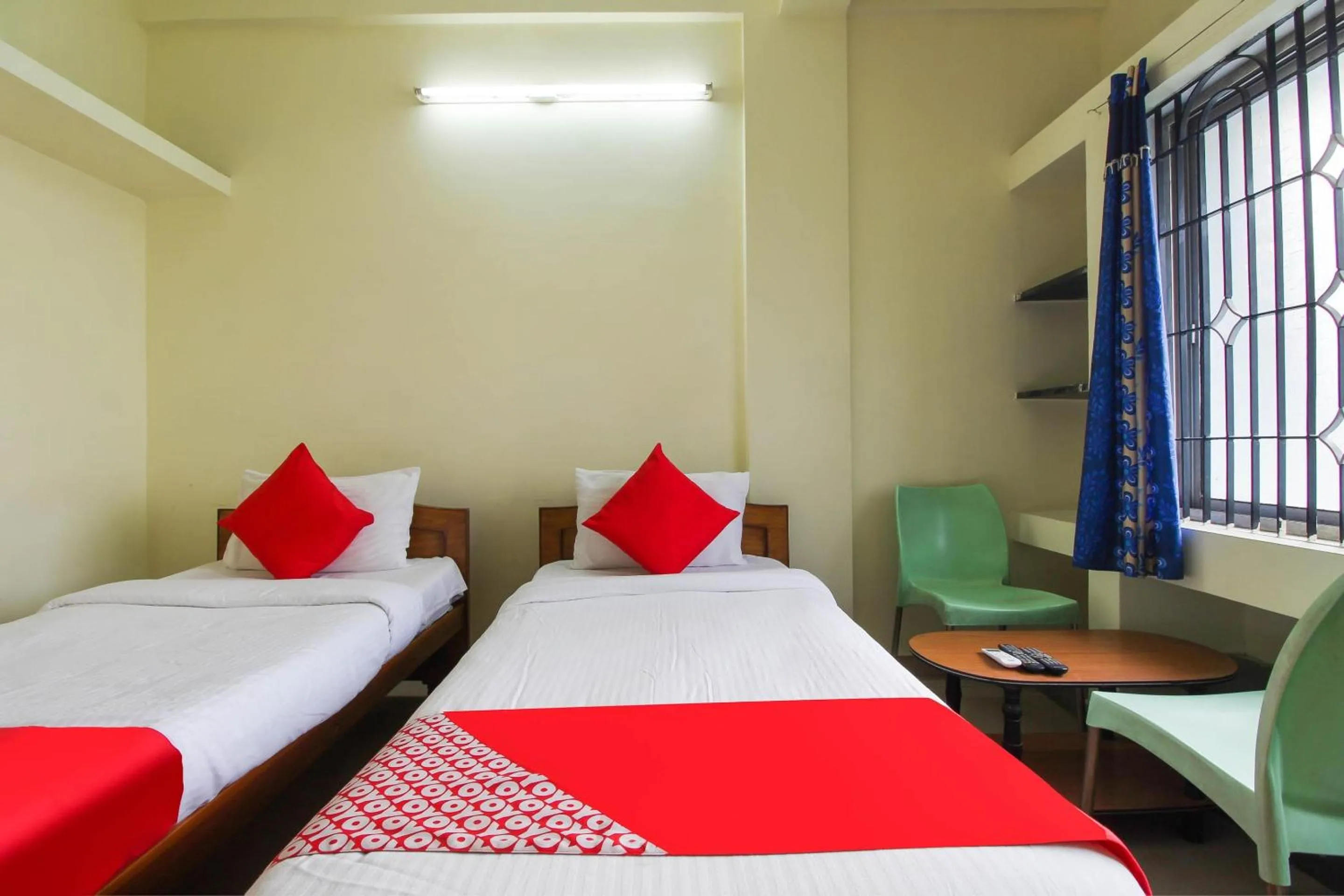 Bedroom, Bed in Hotel O Royal Residency