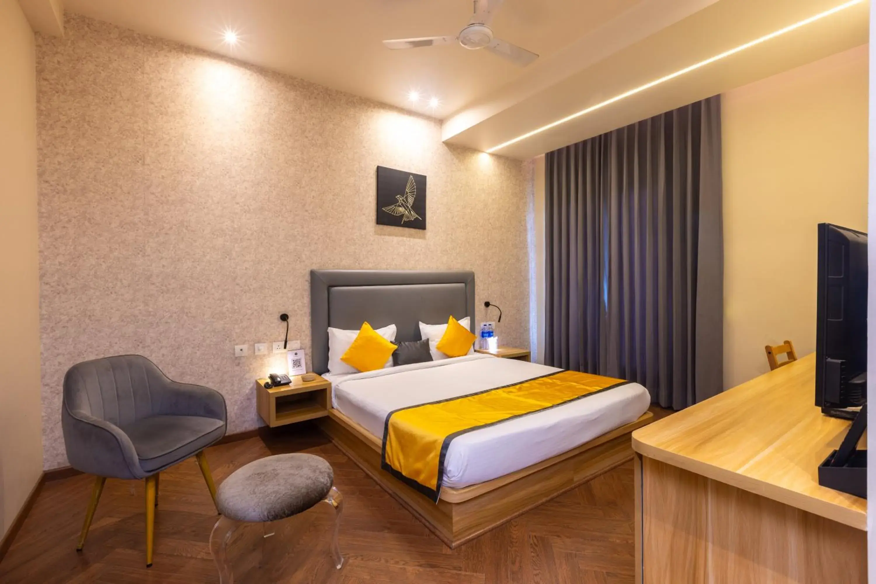 Deluxe Double Room with 10% discount on food - single occupancy in Kohsa7 Deluxe Double Room with 10% discount on food - single occupancy in Kohsa7