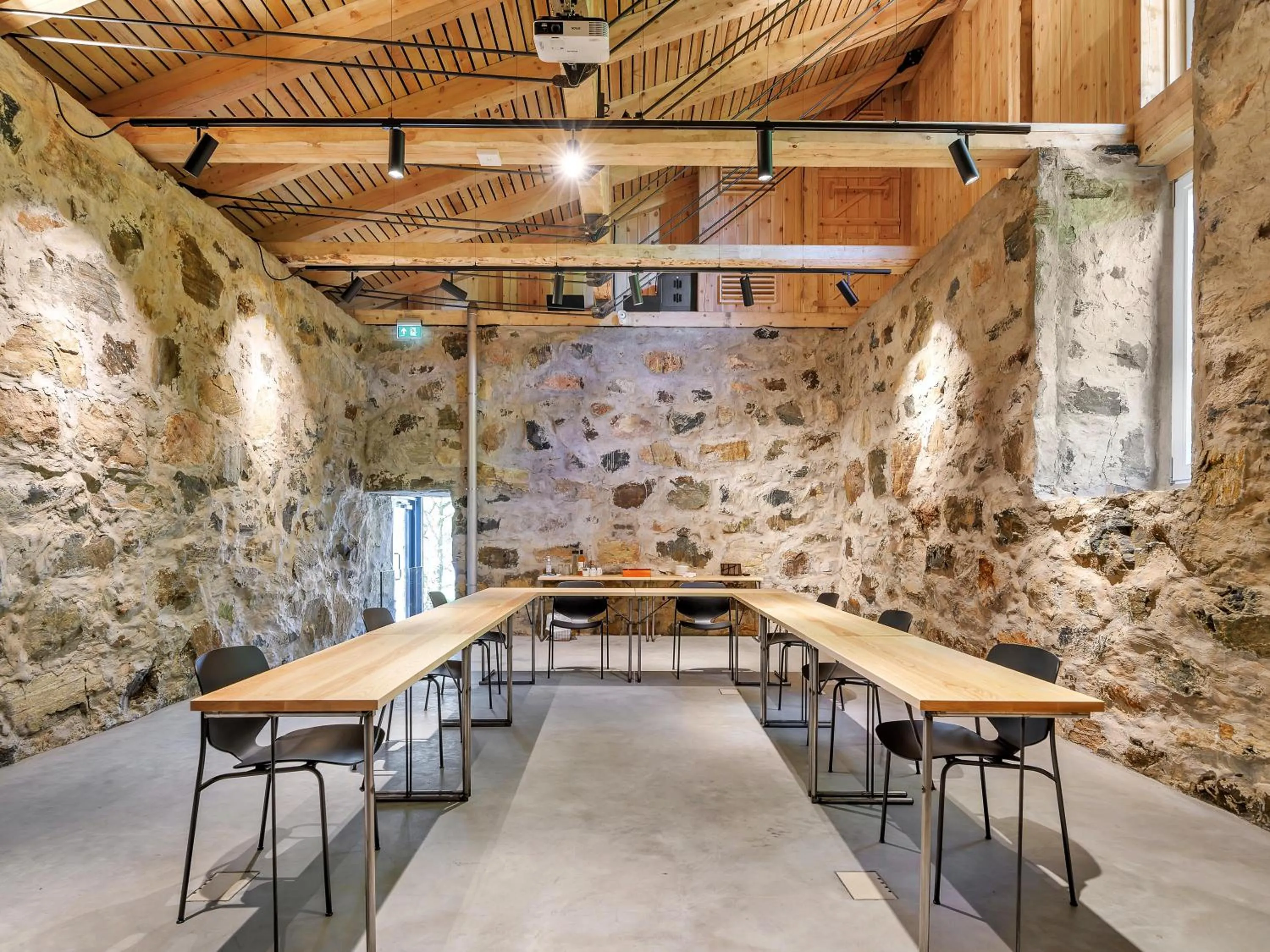 Business facilities in Boen Gård