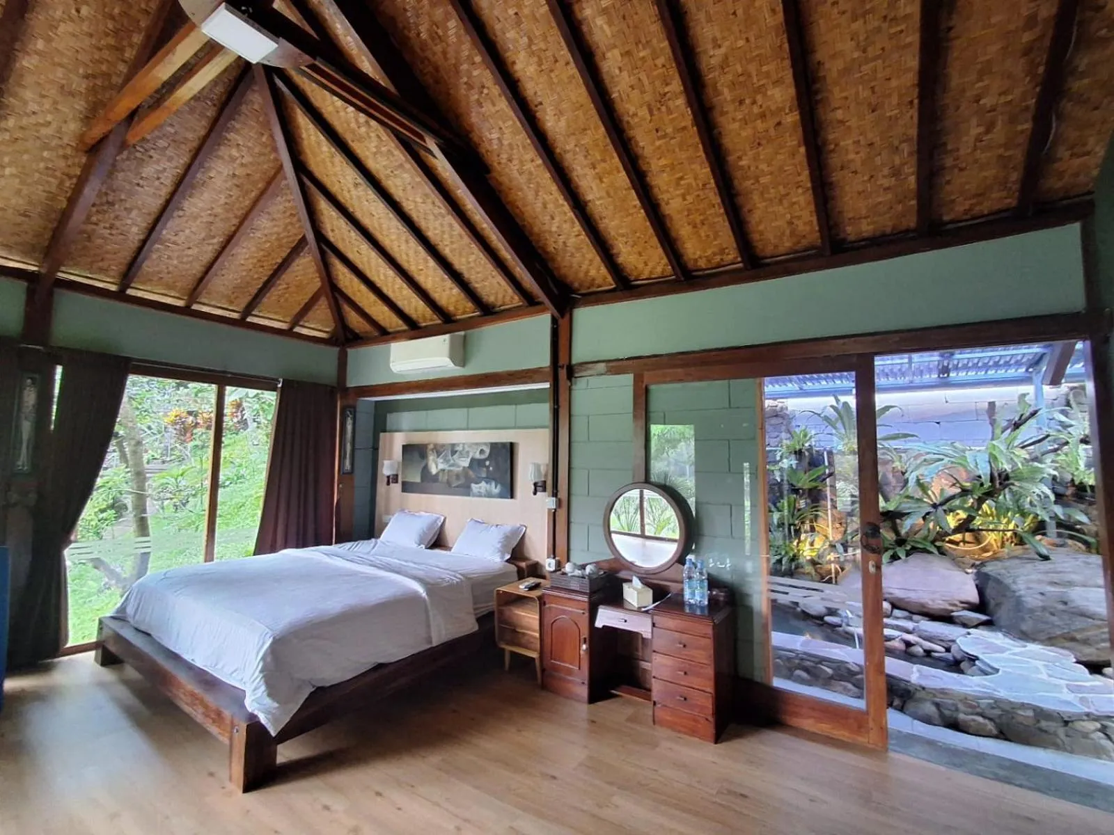 Bedroom, Bed in Tirta Arsanta Hot Springs & Villa