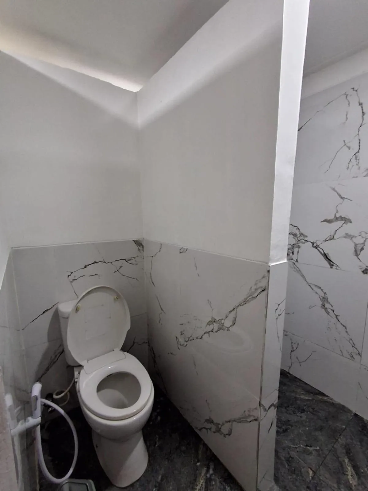 Bathroom in Tirta Arsanta Hot Springs & Villa