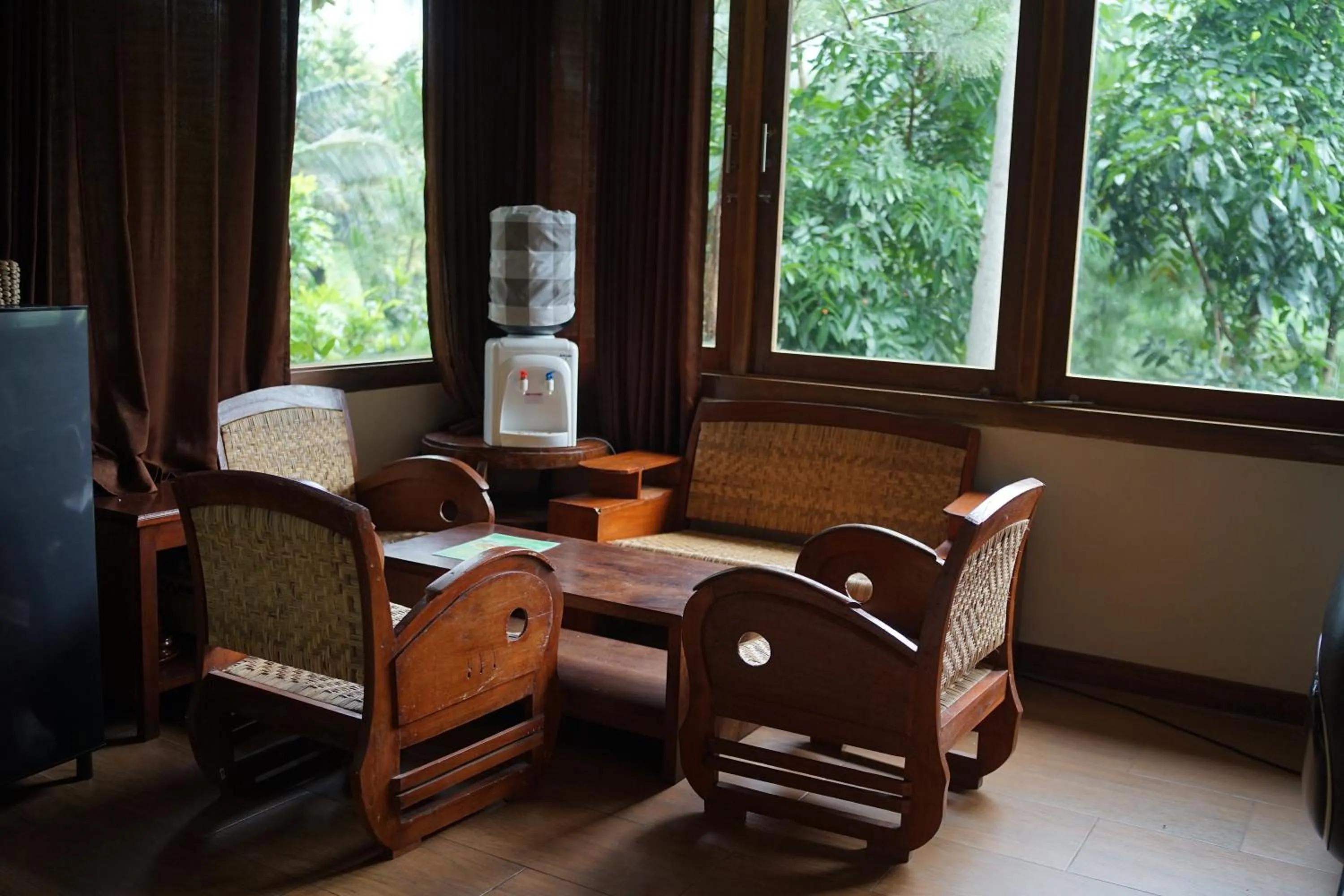 Tirta Arsanta Hot Springs & Villa