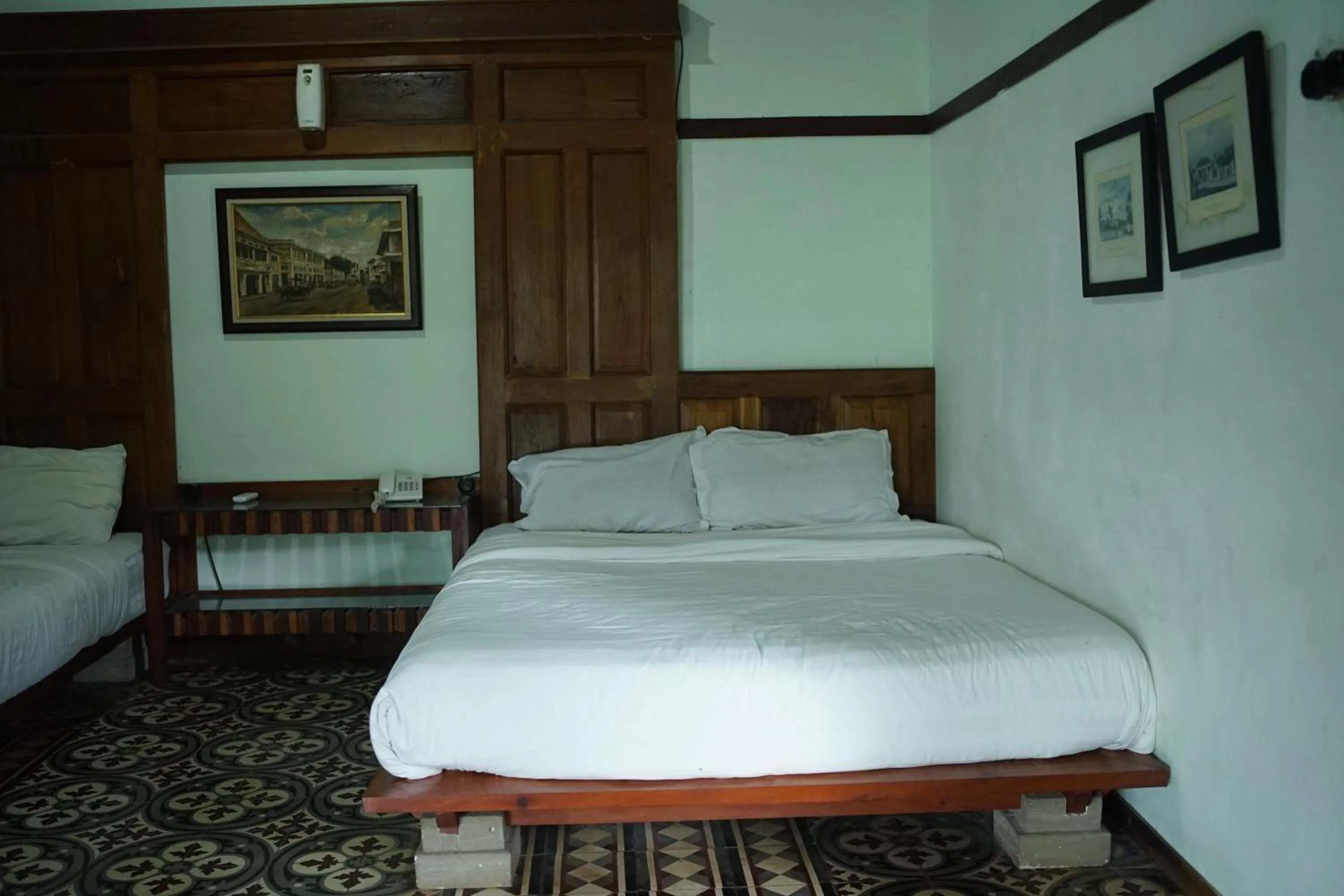 Bed in Tirta Arsanta Hot Springs & Villa