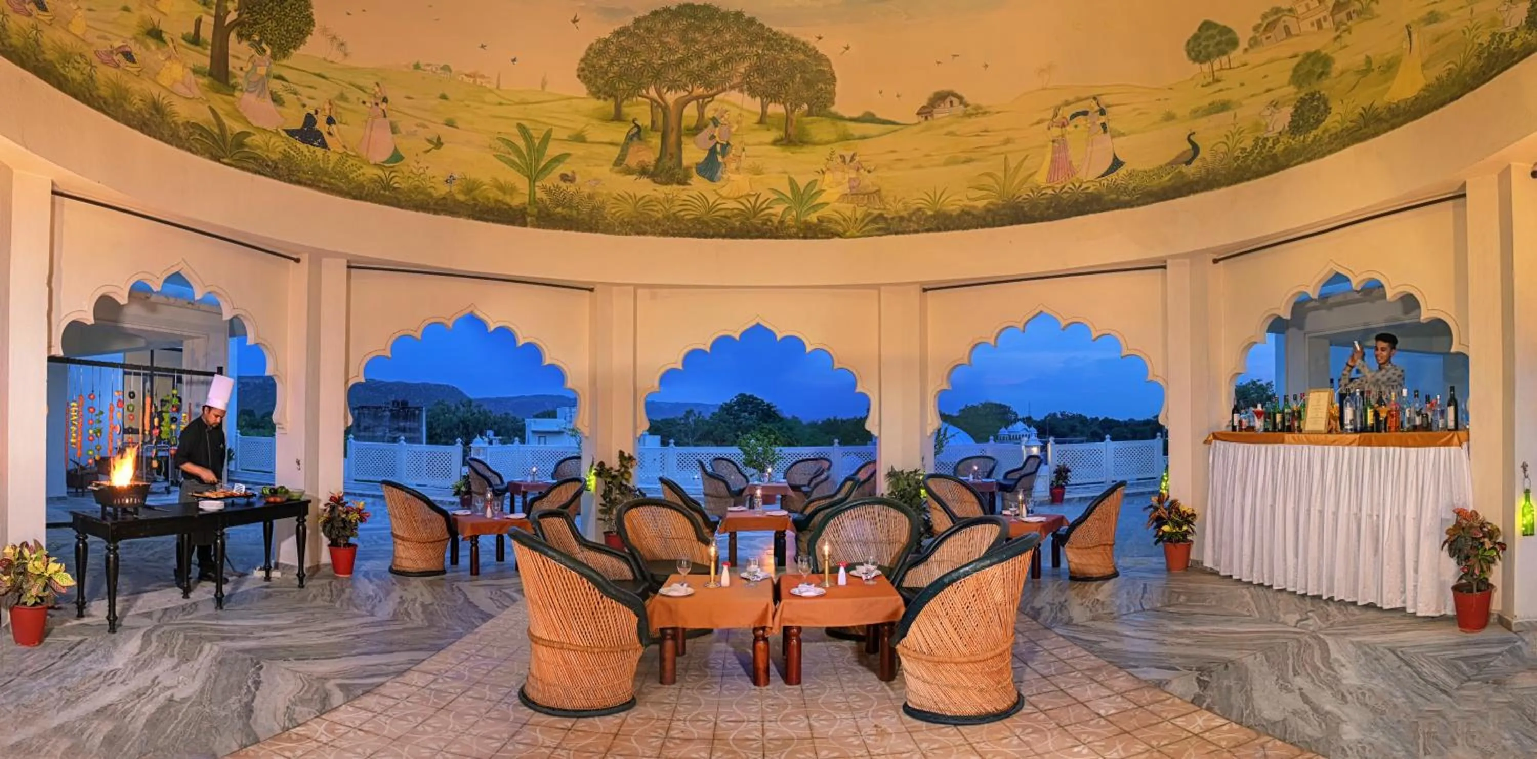 Restaurant/places to eat in Anuraga Palace