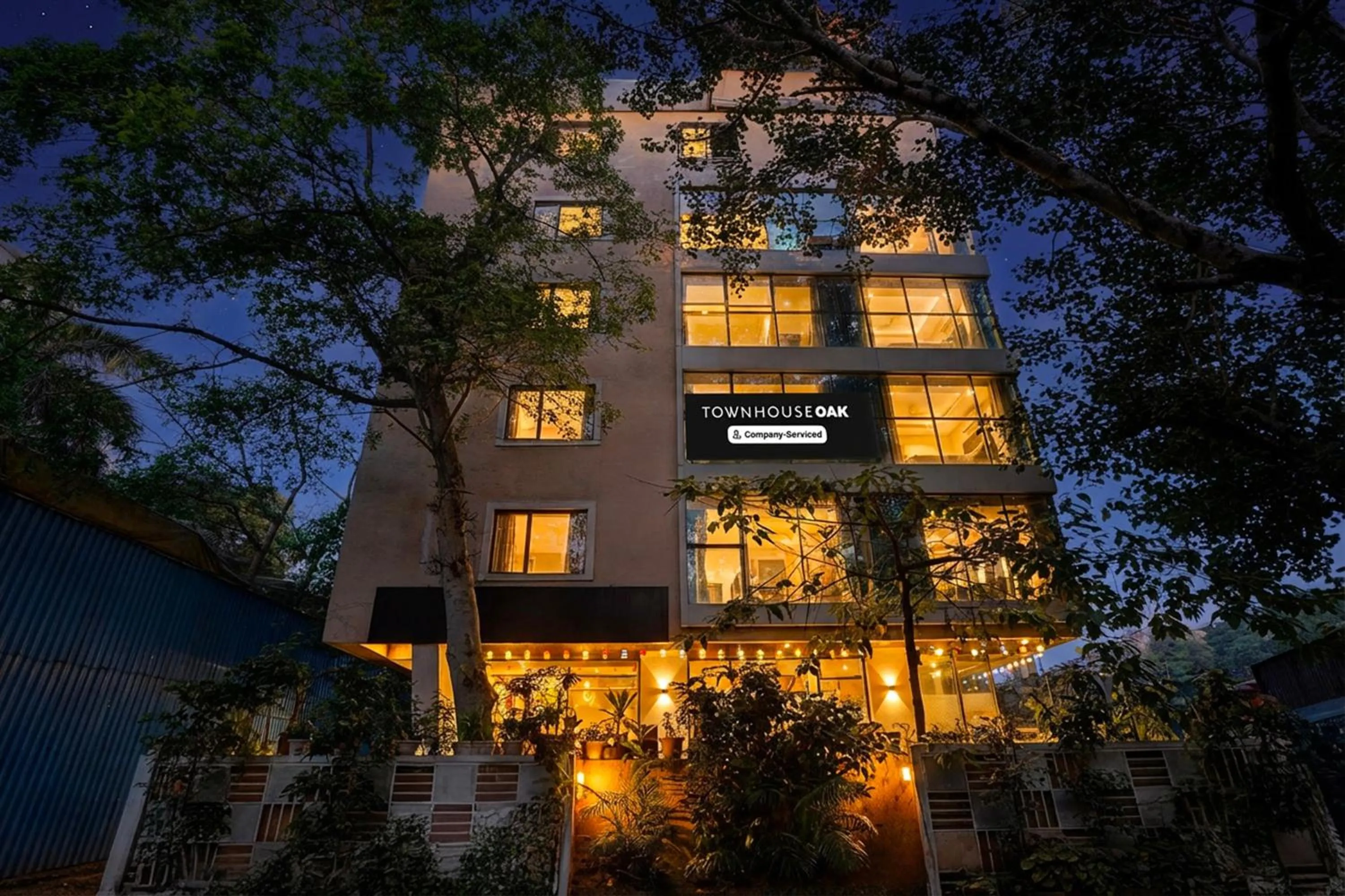 Facade/entrance in Townhouse Oak Pune Railway Station Formerly Kapil Residency