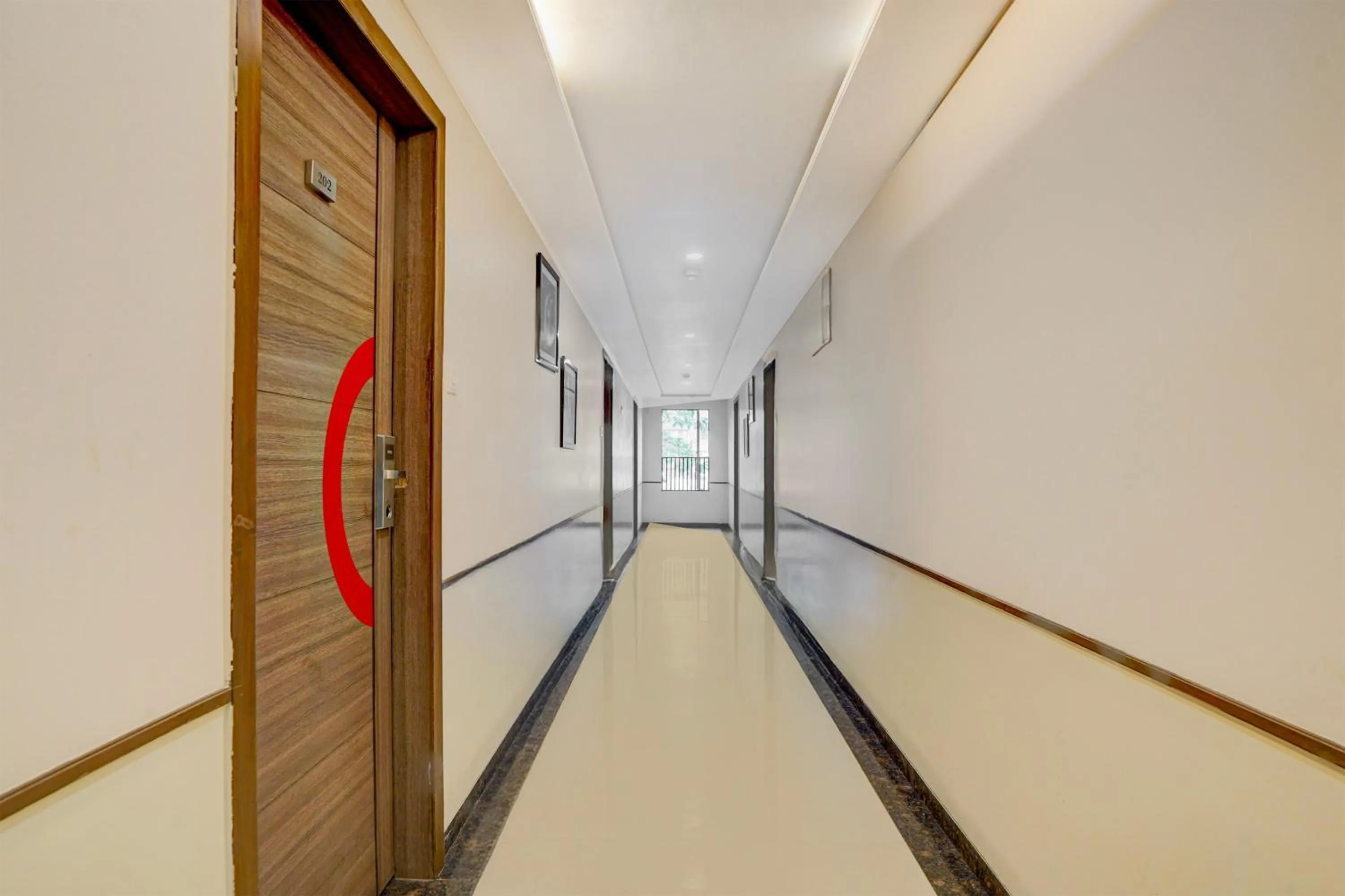 Lobby or reception in Townhouse Oak Pune Railway Station Formerly Kapil Residency