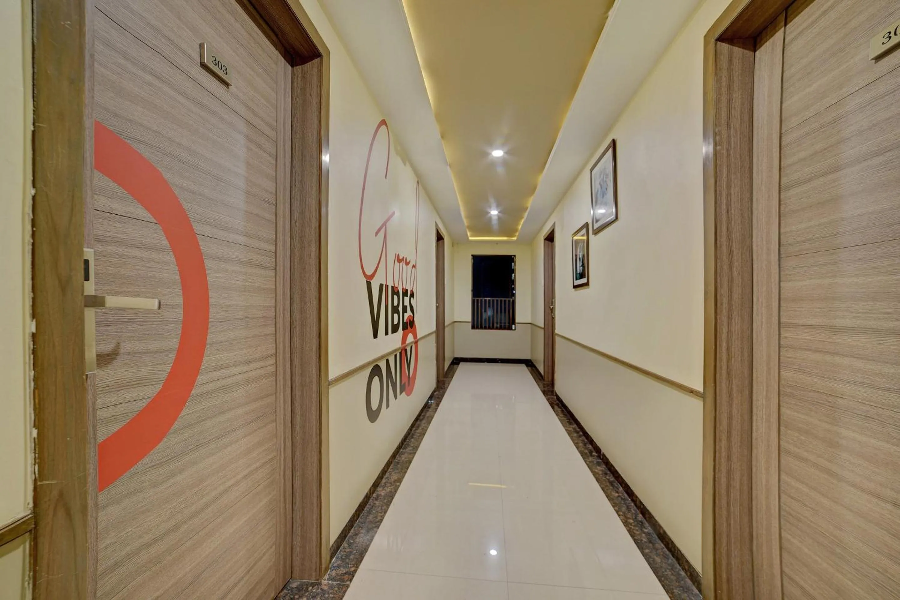 Lobby or reception in Townhouse Oak Pune Railway Station Formerly Kapil Residency