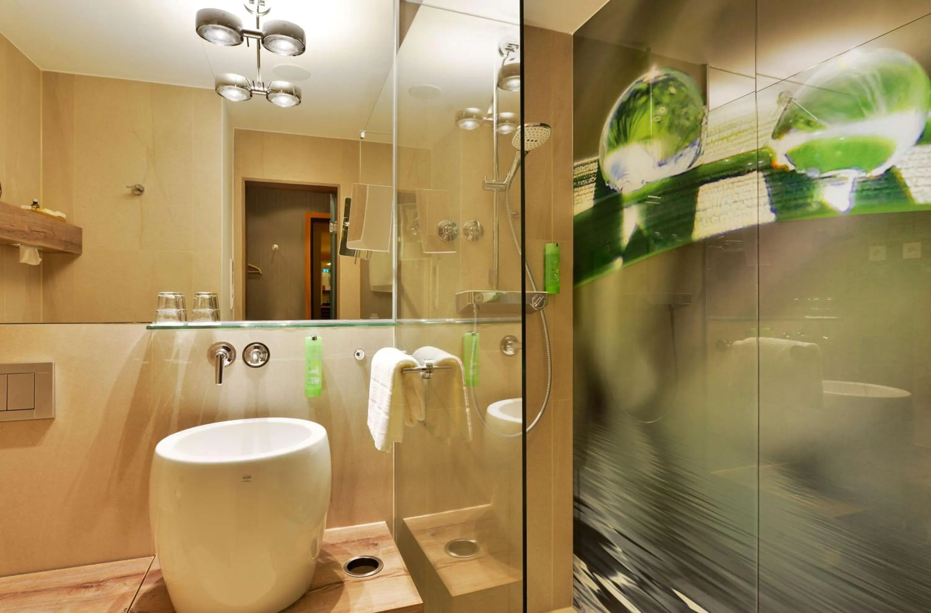 Bathroom in Hotel Victoria, BW Signature Collection