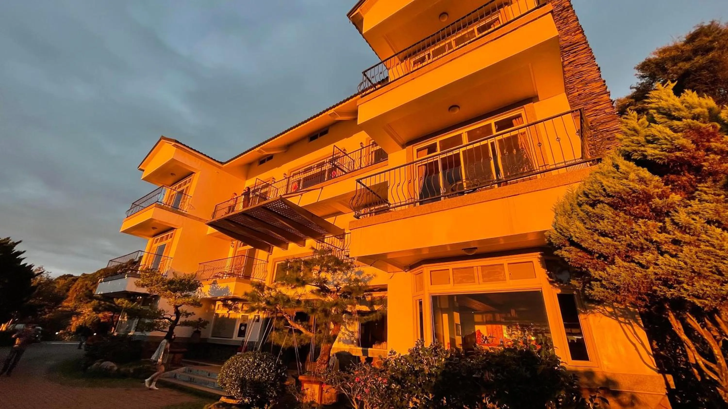 Property building in Star Villa