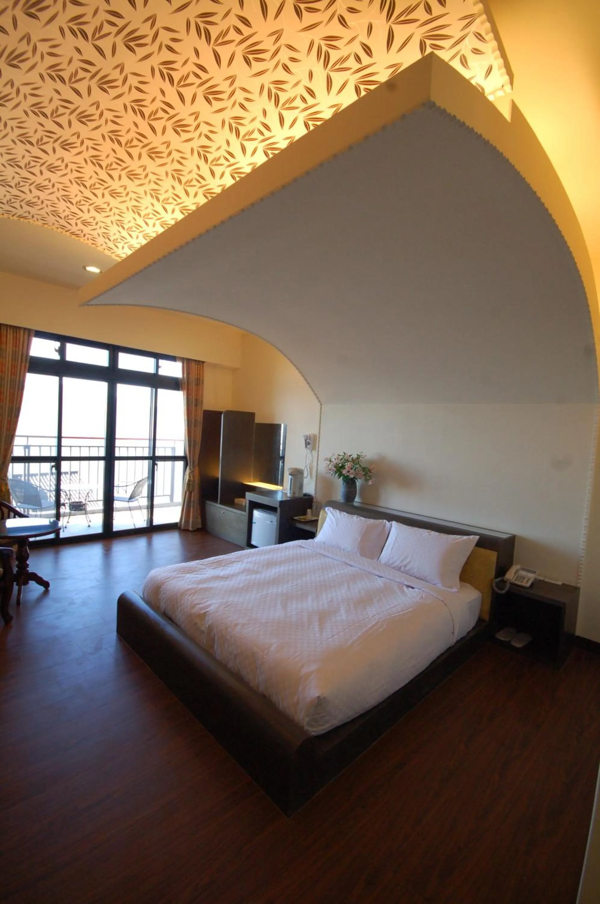 Photo of the whole room, Bed in Star Villa