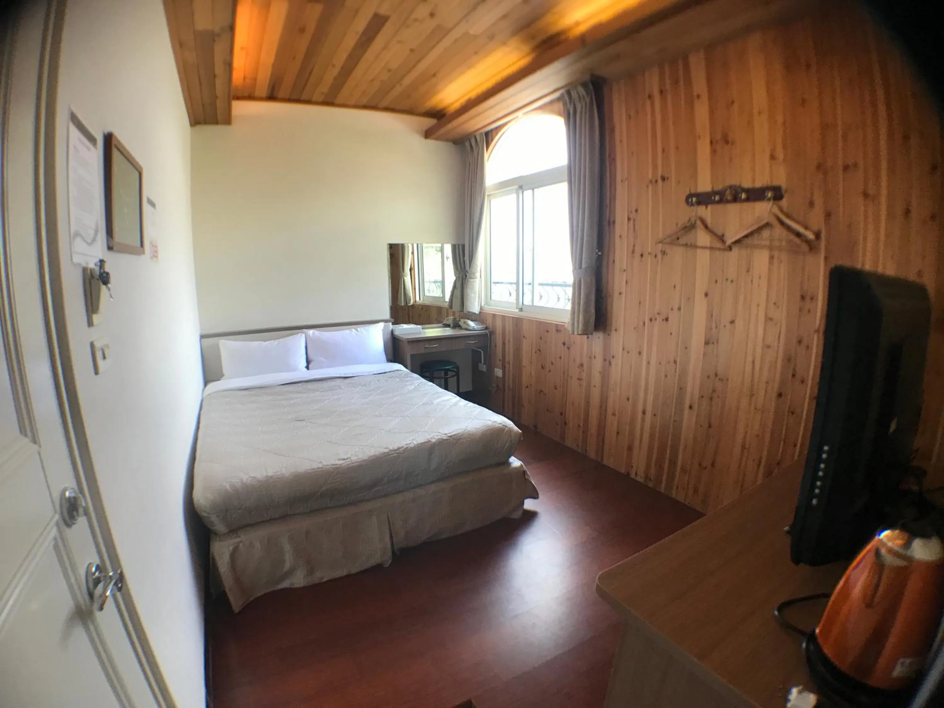 Photo of the whole room, Bed in Star Villa
