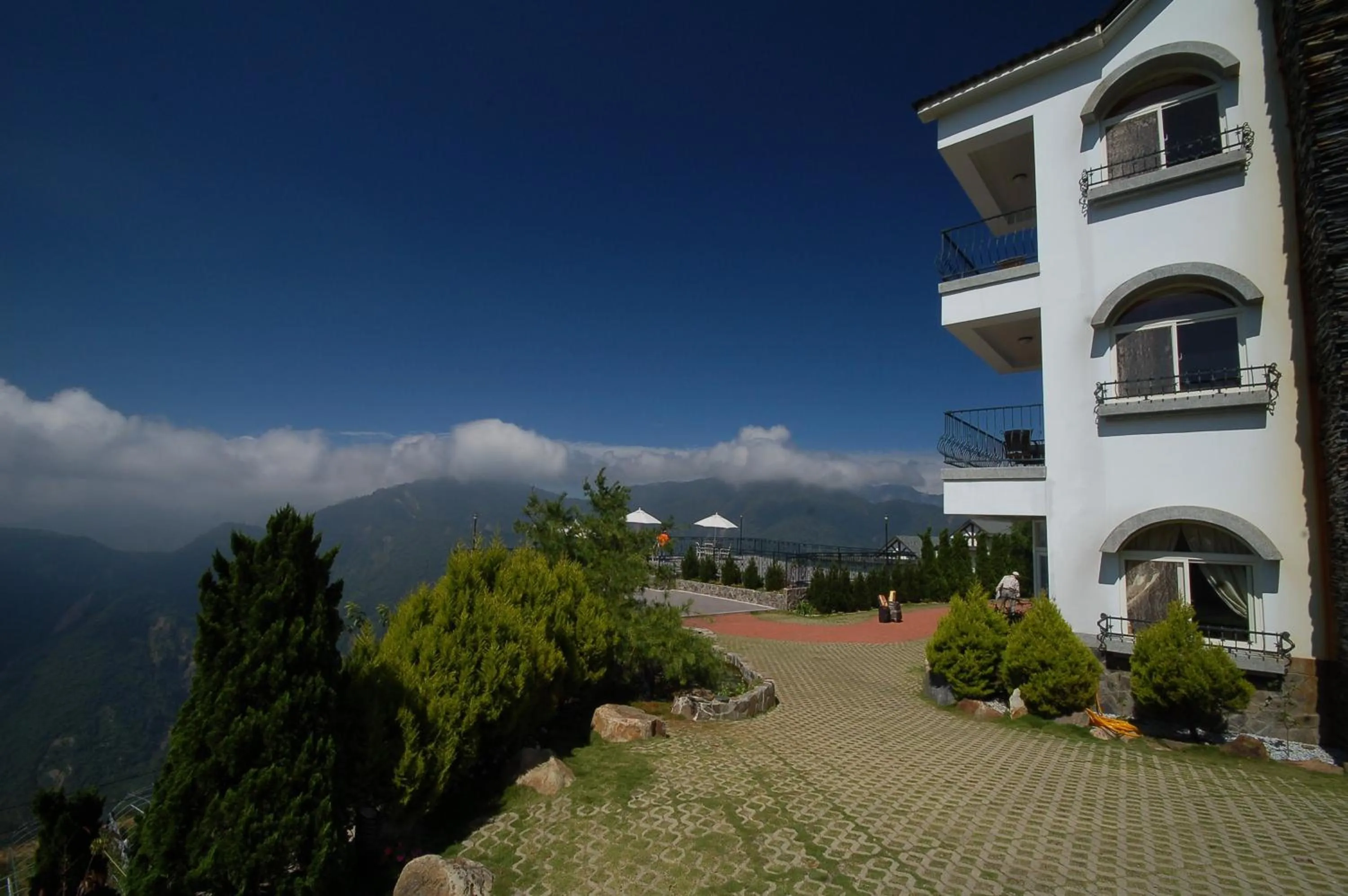 Facade/entrance in Star Villa