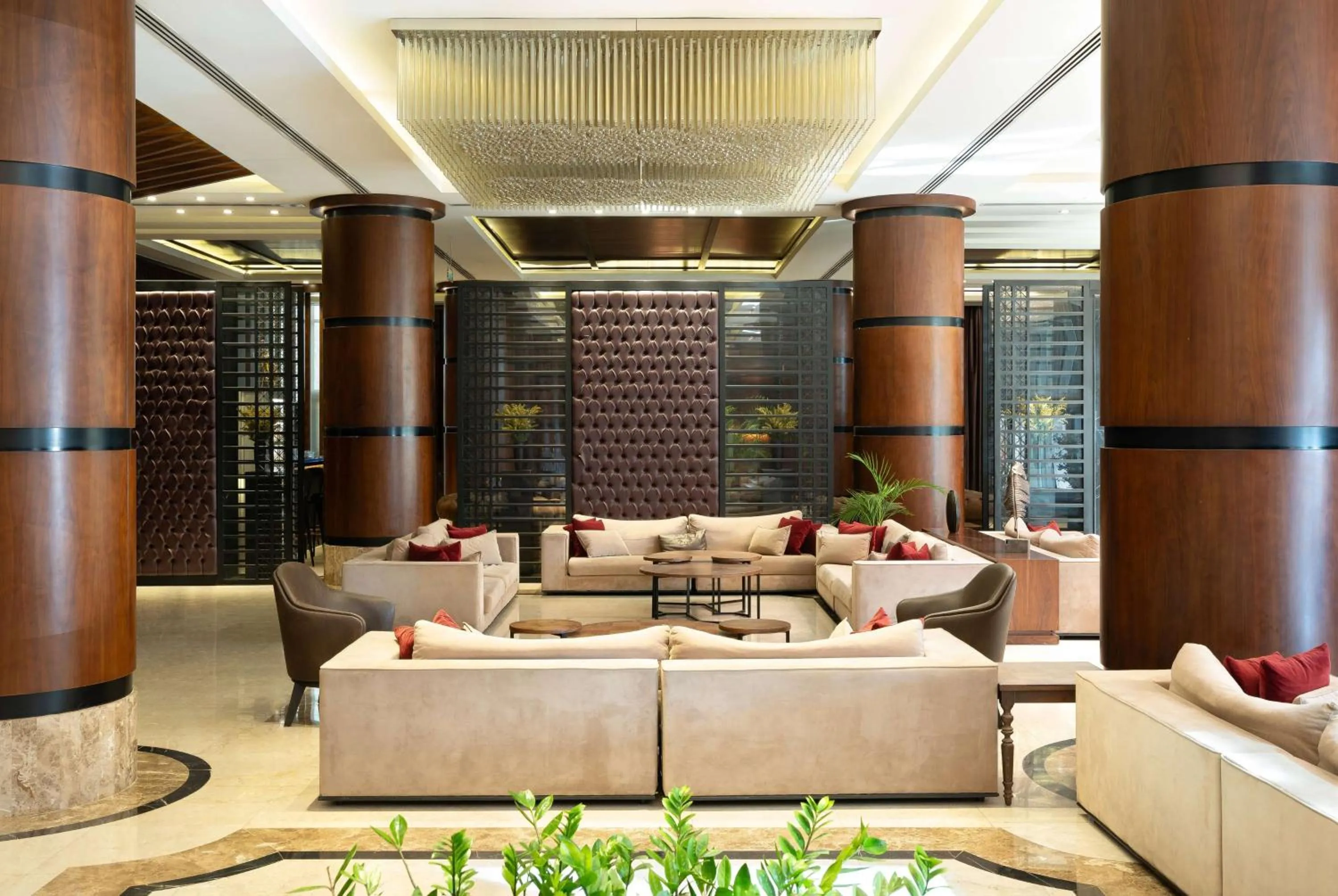 Lobby or reception in Ramada by Wyndham Erbil Gulan Street