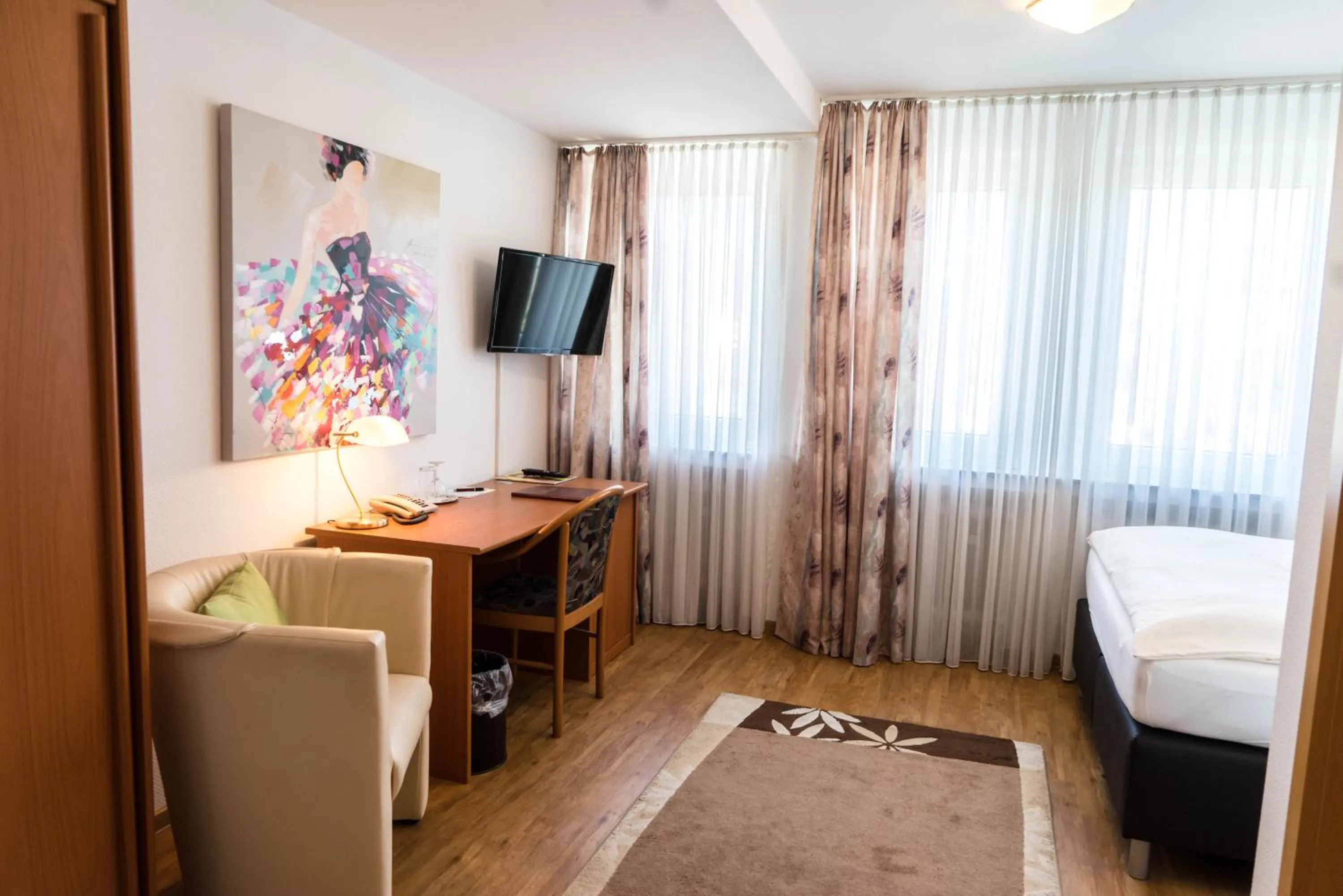 Photo of the whole room, Bed in Hotel Bürger