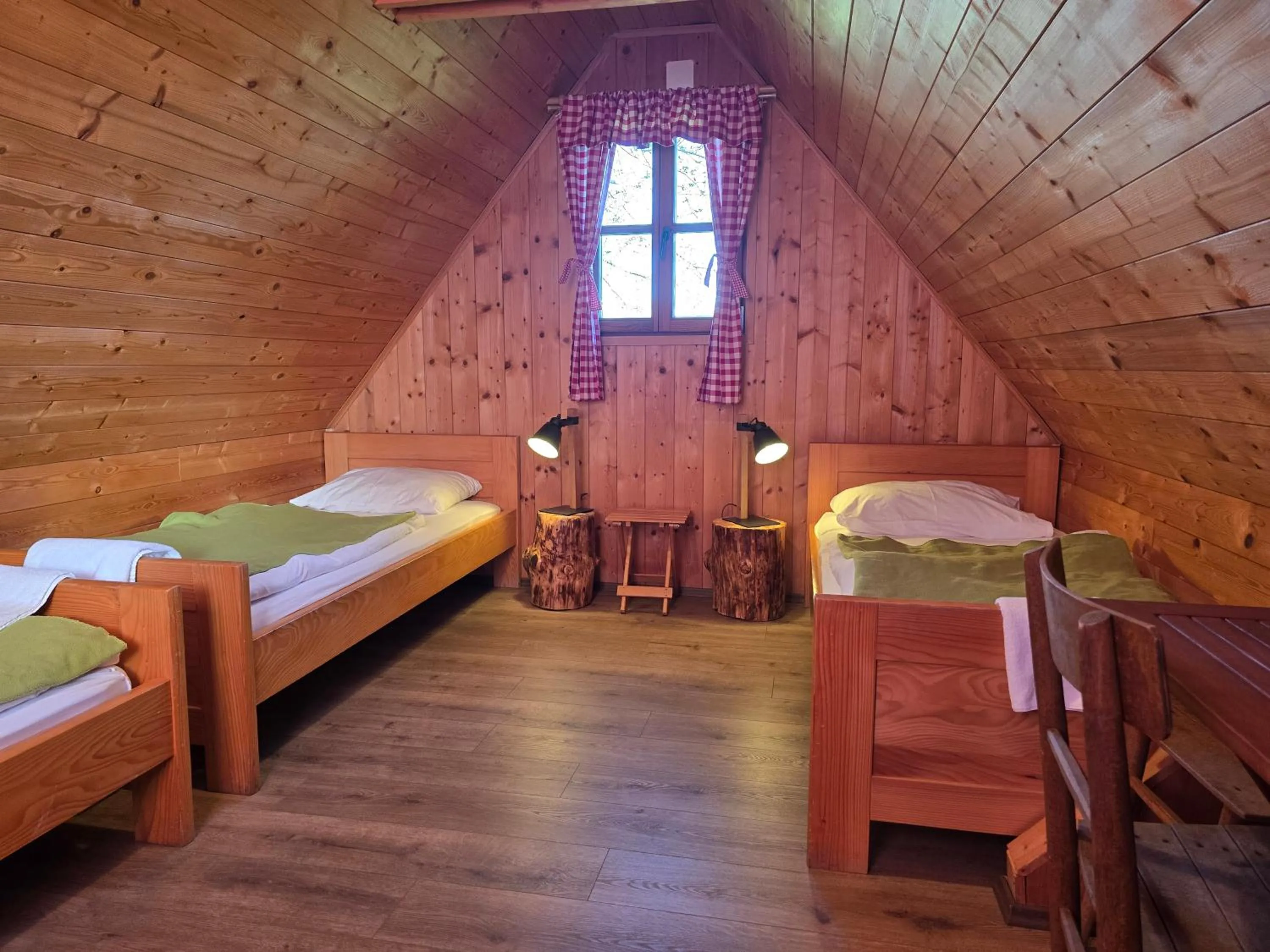 Bed in Bungalows Rizvan City